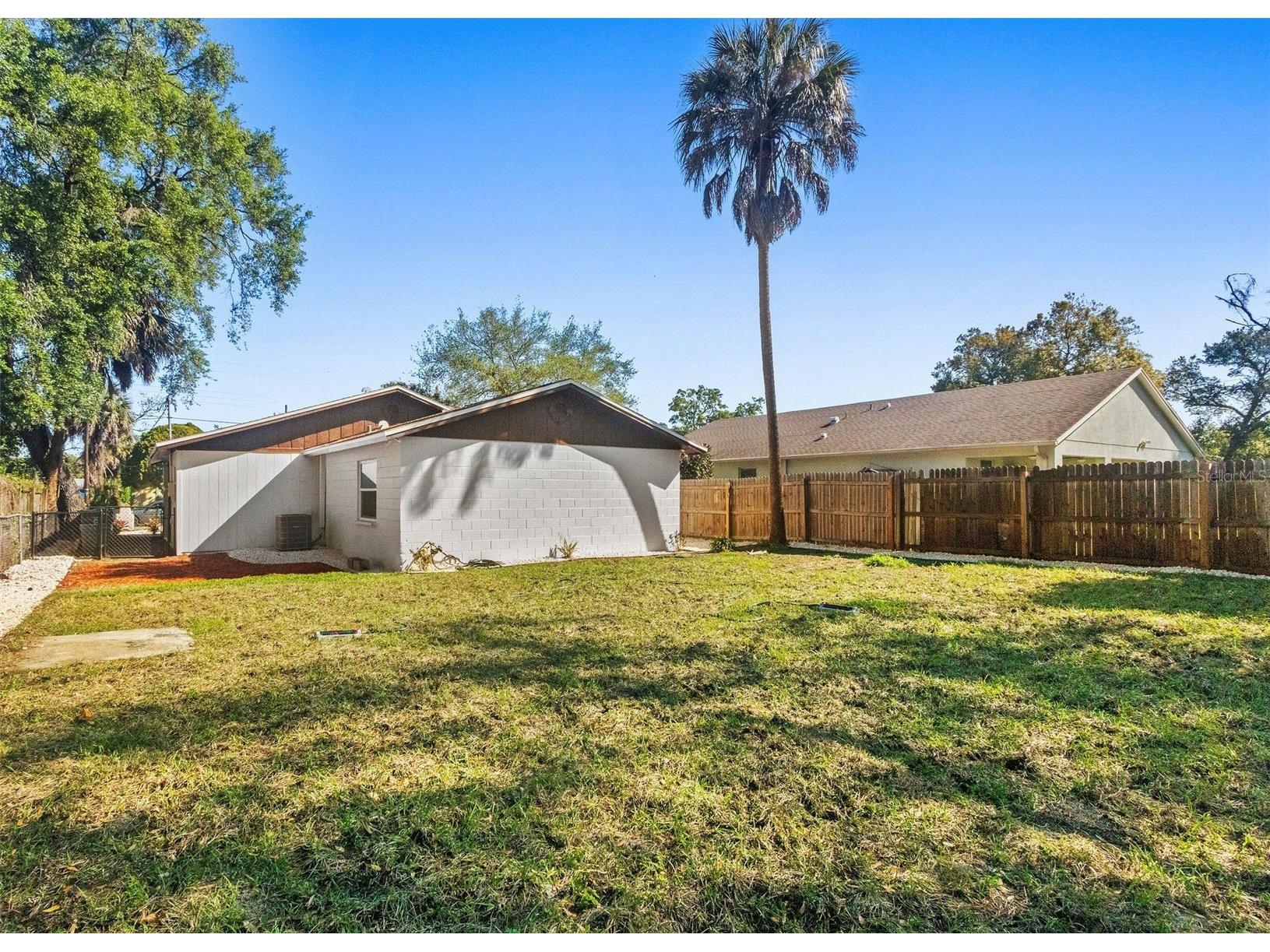 3209 E Frierson Avenue Tampa FL 33610 TB8487988 image25