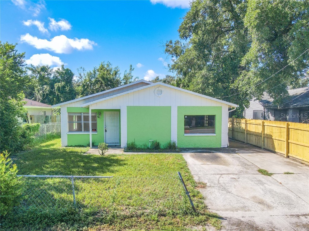 3209 E Giddens Avenue Tampa FL 33610 U8255176 image1