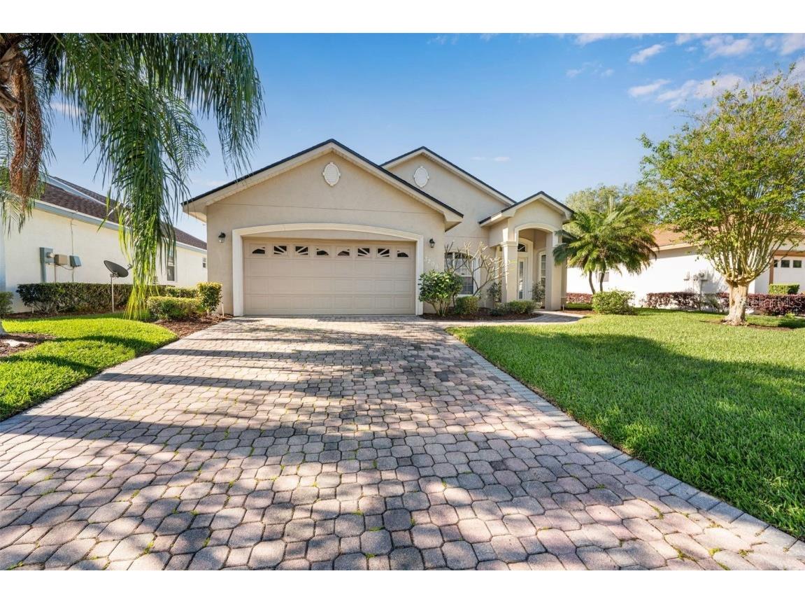 3209 Oak Tree Lane Winter Haven FL 33884 P4929992 image1