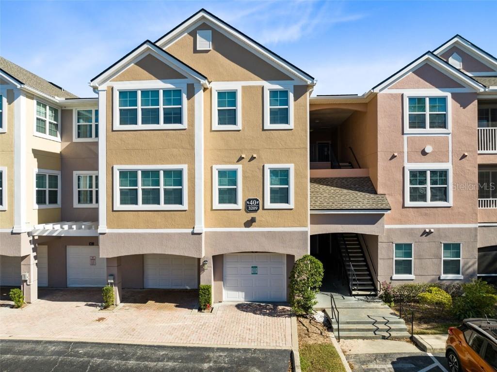 3209 Parkchester Square Boulevard #206 Orlando FL 32835 O6160865 image1