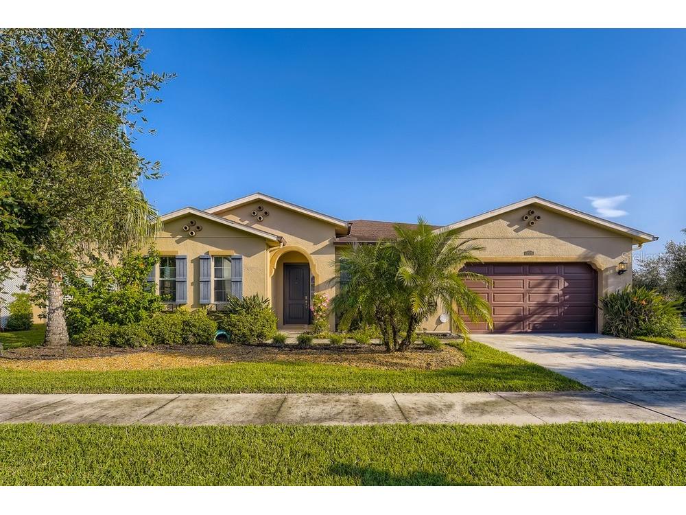 32097 Wenlock Loop Zephyrhills FL 33543 W7838388 image1
