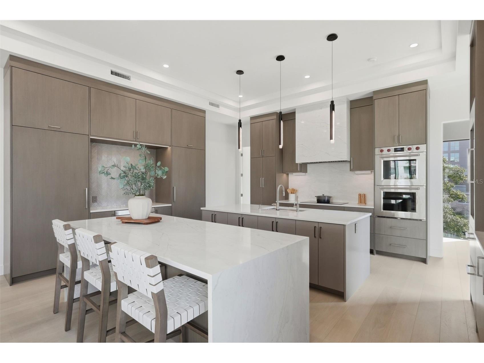 321 2nd Street N Saint Petersburg FL 33701 TB8489207 image2