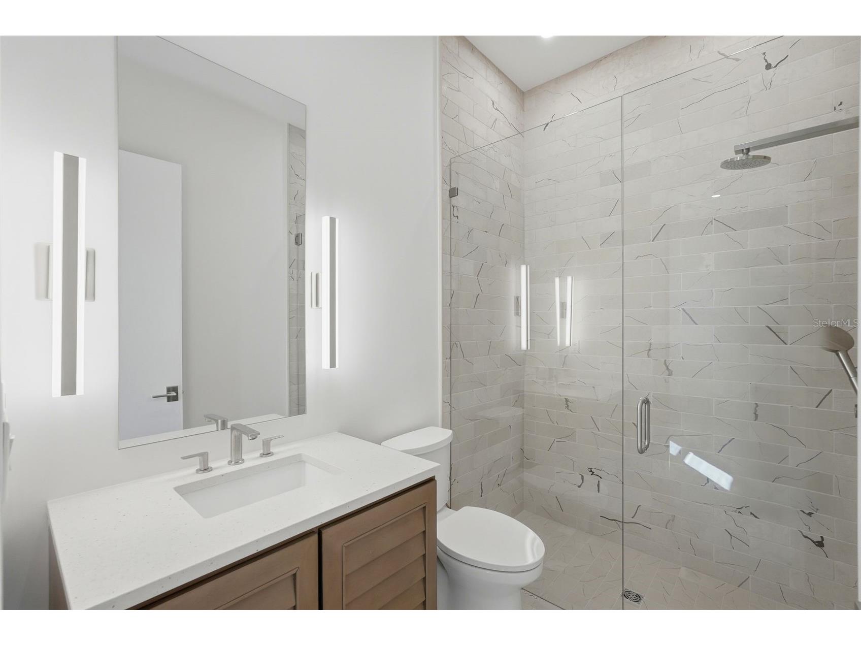 321 2nd Street N Saint Petersburg FL 33701 TB8489207 image29