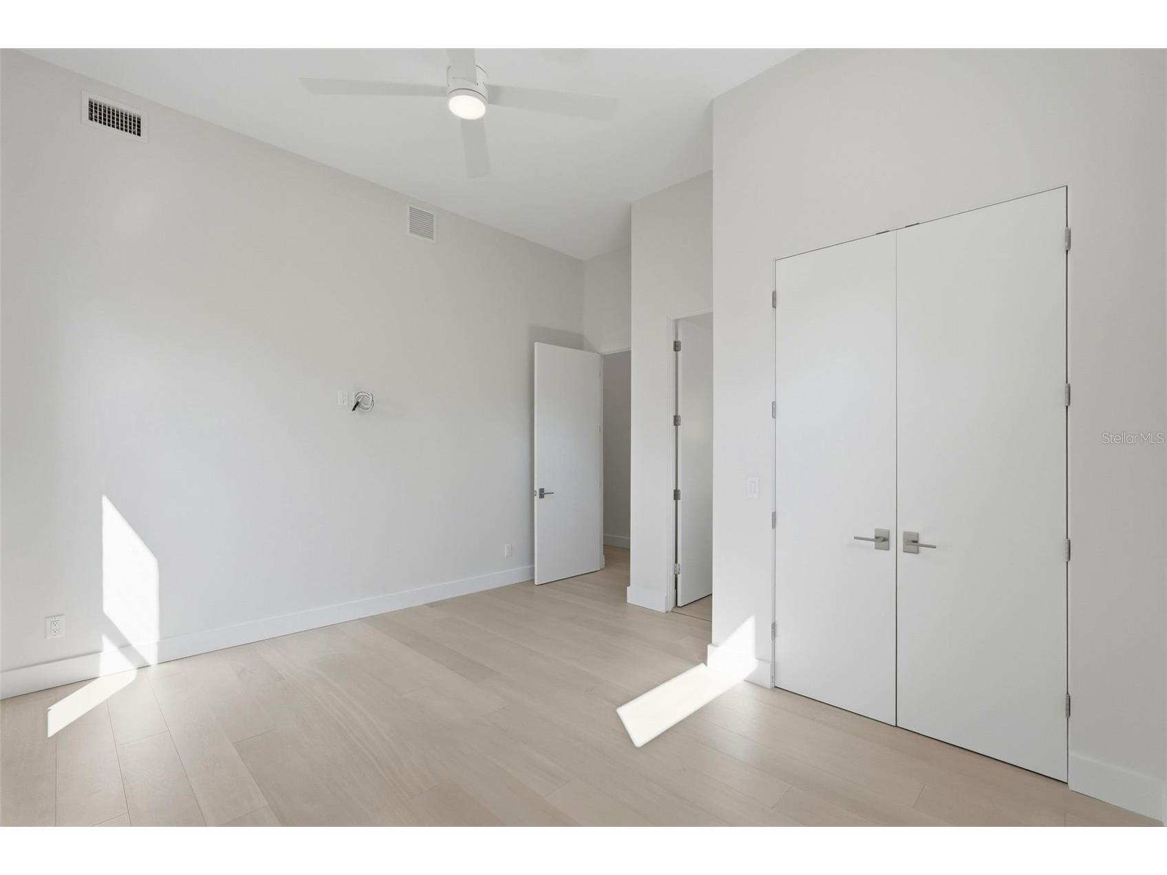 321 2nd Street N Saint Petersburg FL 33701 TB8489207 image31