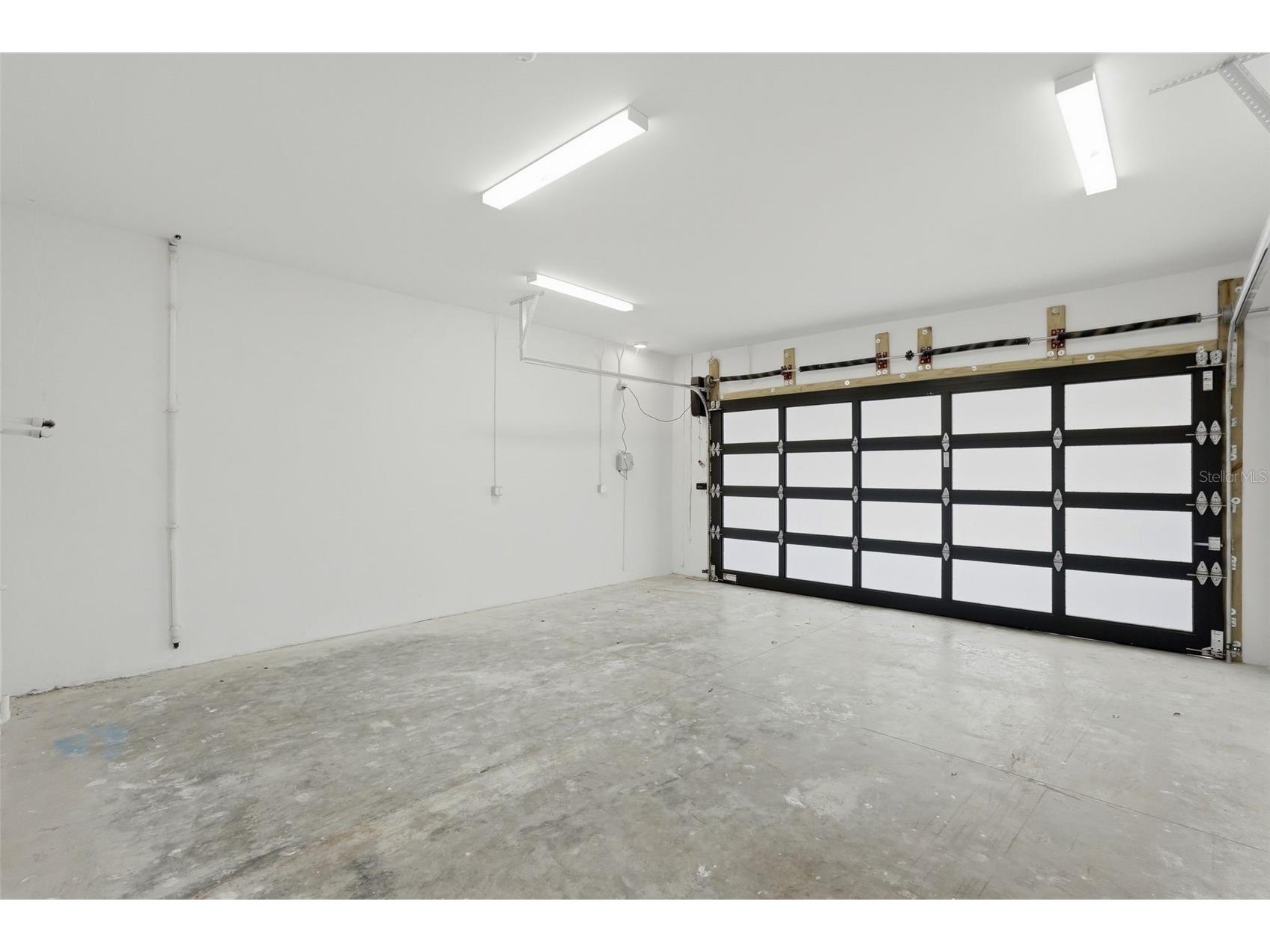 321 2nd Street N Saint Petersburg FL 33701 TB8489207 image42
