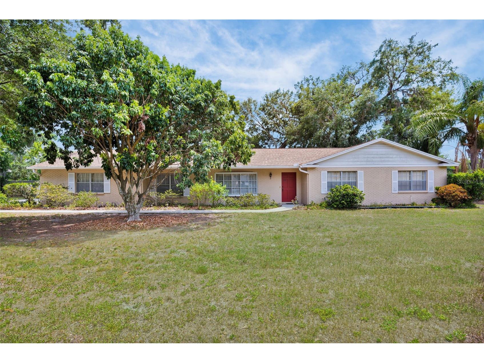 321 Belle View Avenue Temple Terrace FL 33617 TB8392465 image1