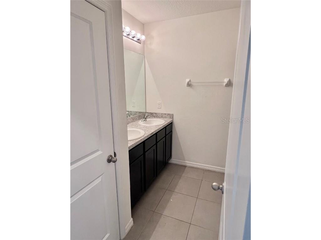 321 Blue Point Drive Ruskin FL 33570 TB8453297 image16