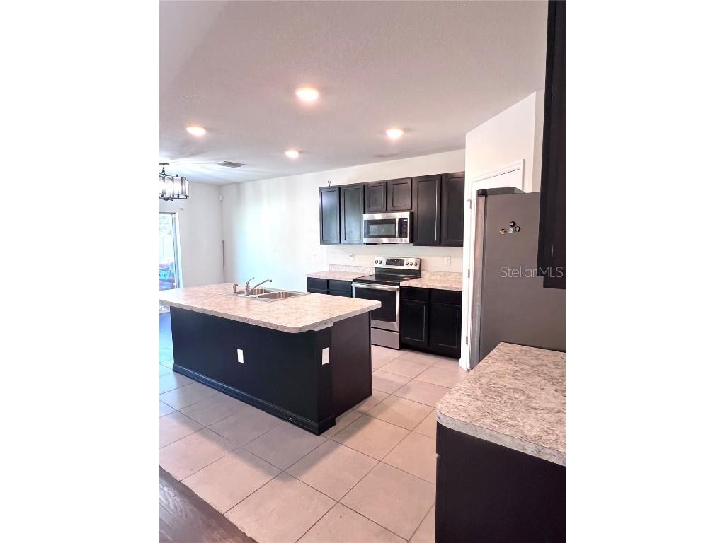 321 Blue Point Drive Ruskin FL 33570 TB8453297 image4