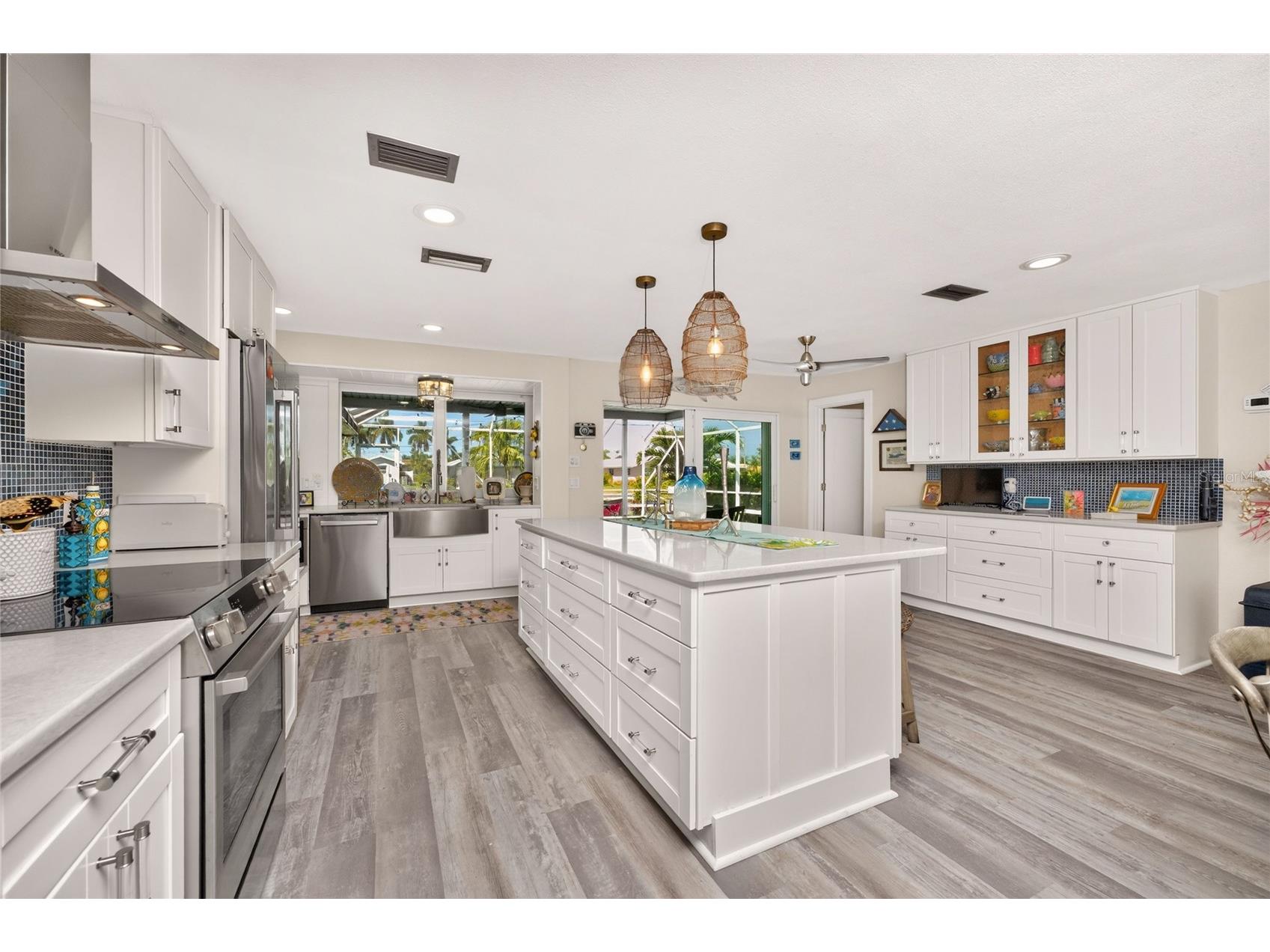321 Capri Isles Ct Punta Gorda FL 33950 C7528462 image18