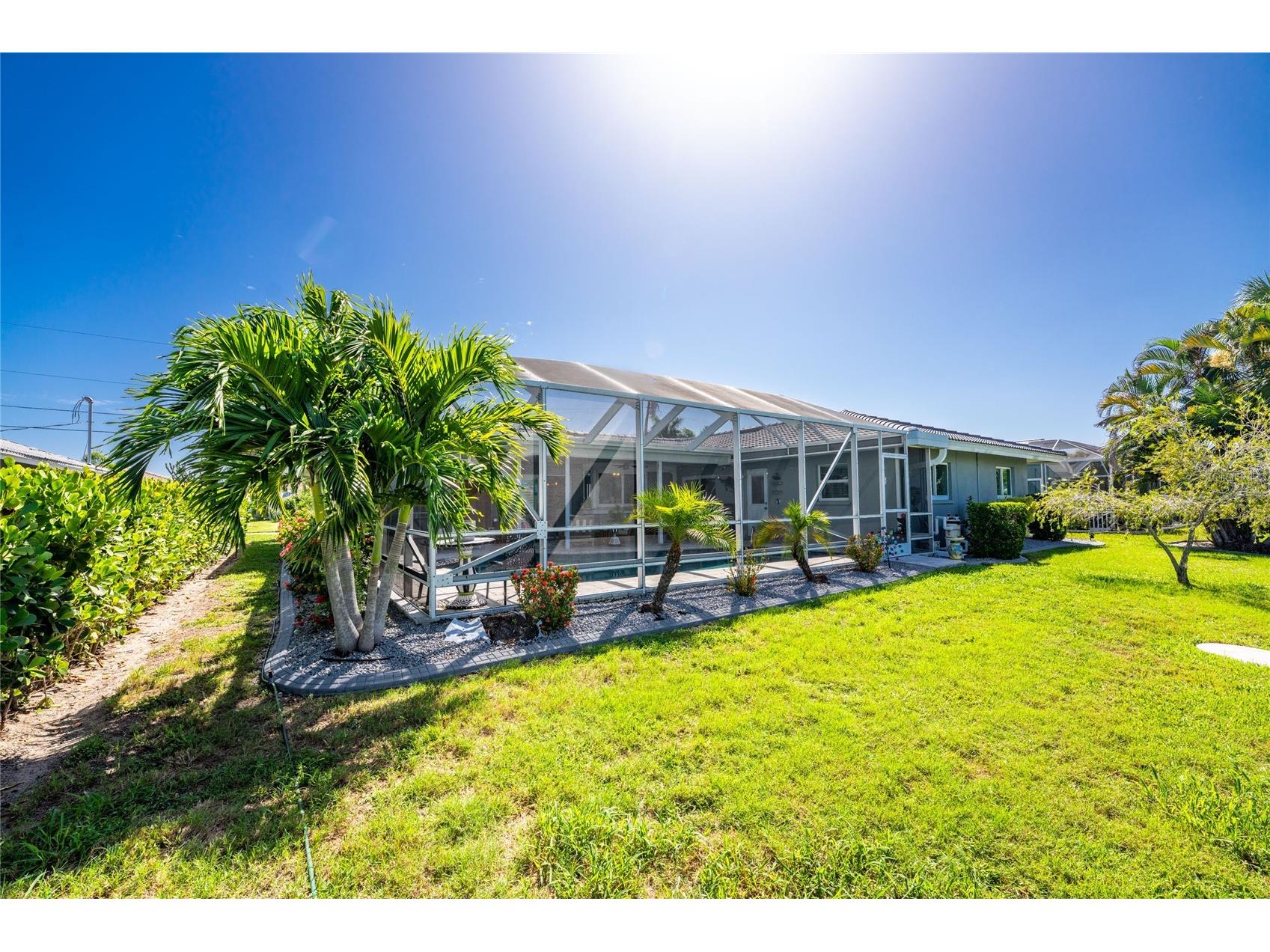 321 Capri Isles Ct Punta Gorda FL 33950 C7528462 image70