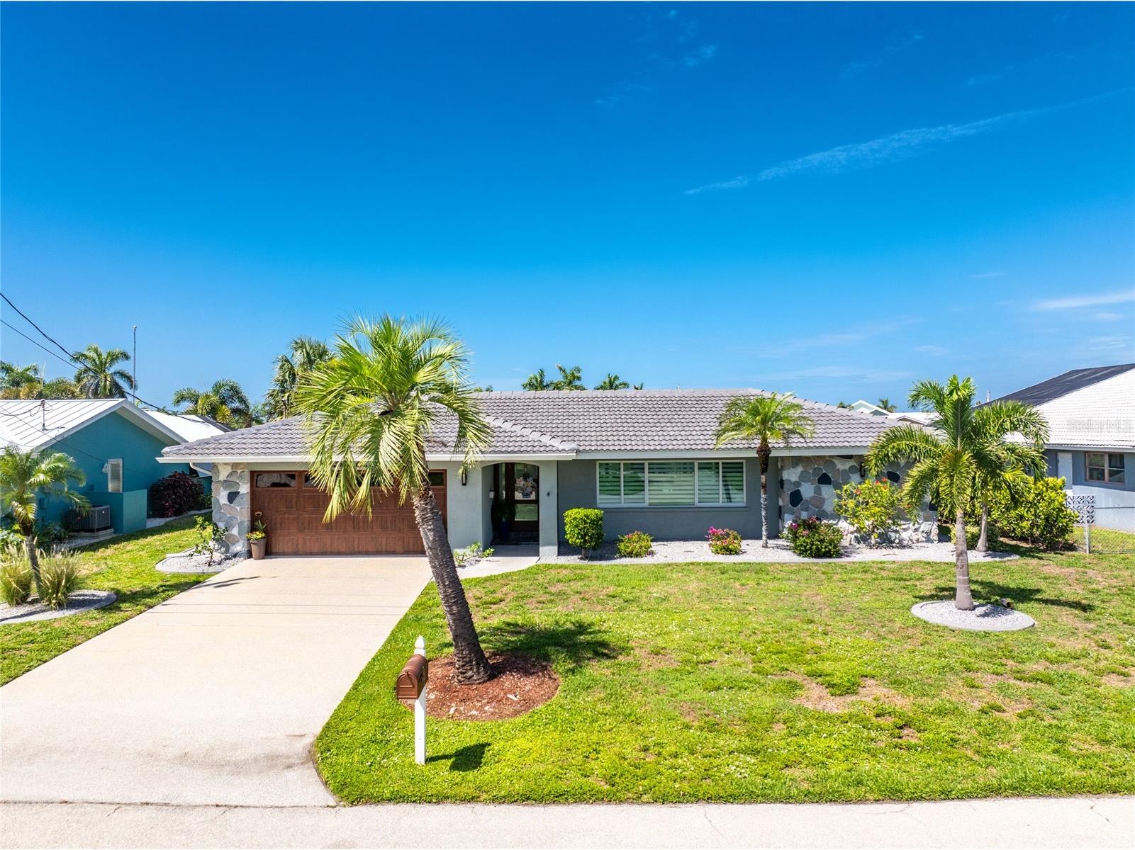 321 Capri Isles Ct Punta Gorda FL 33950 C7528462 image72