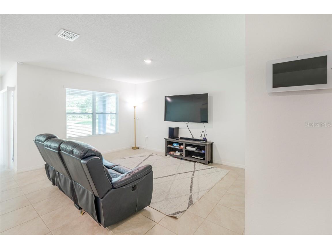 321 Charles Drive Deland FL 32724 O6340547 image8