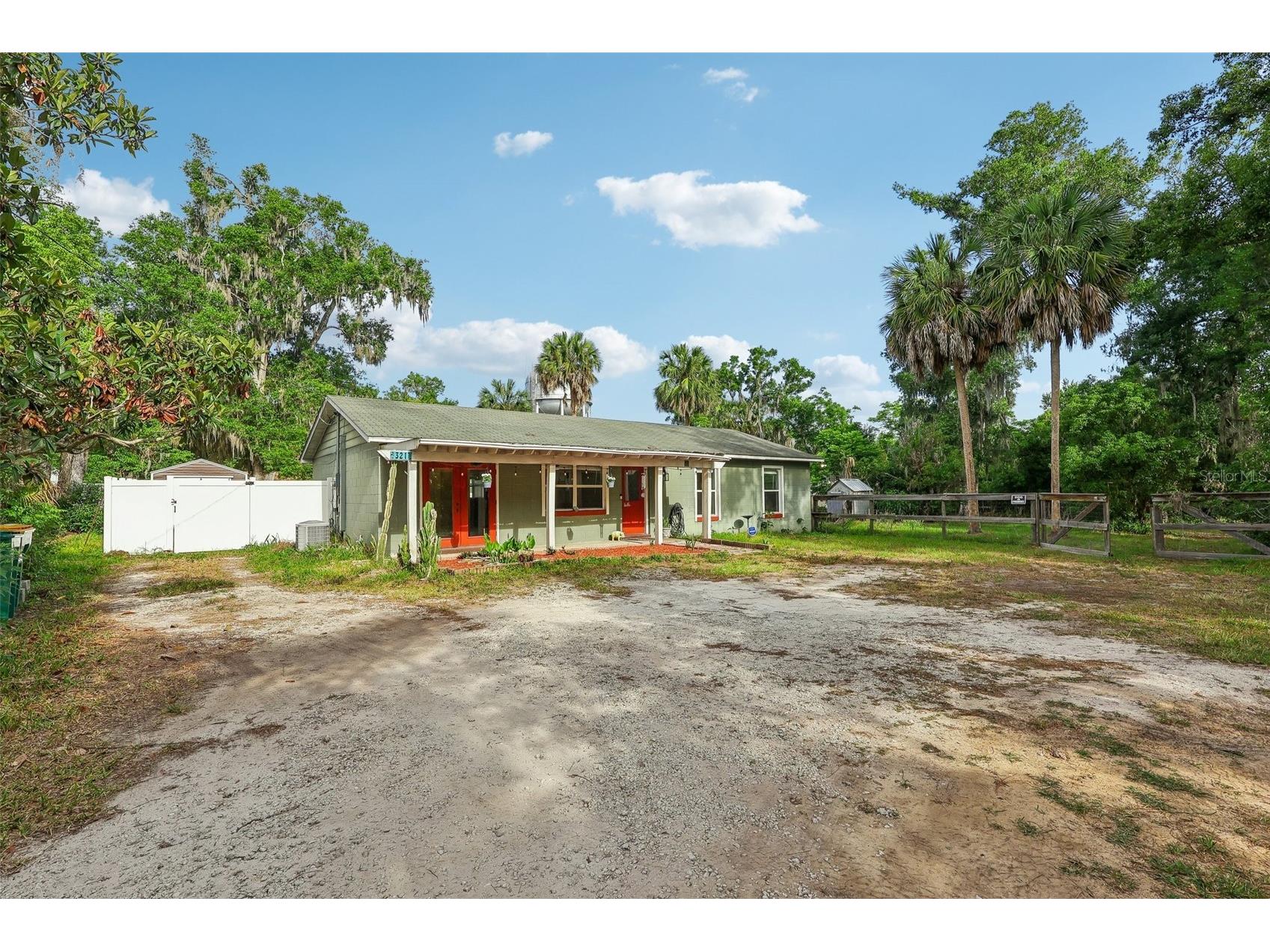 321 E 11th Avenue Mount Dora FL 32757 G5111756 image1