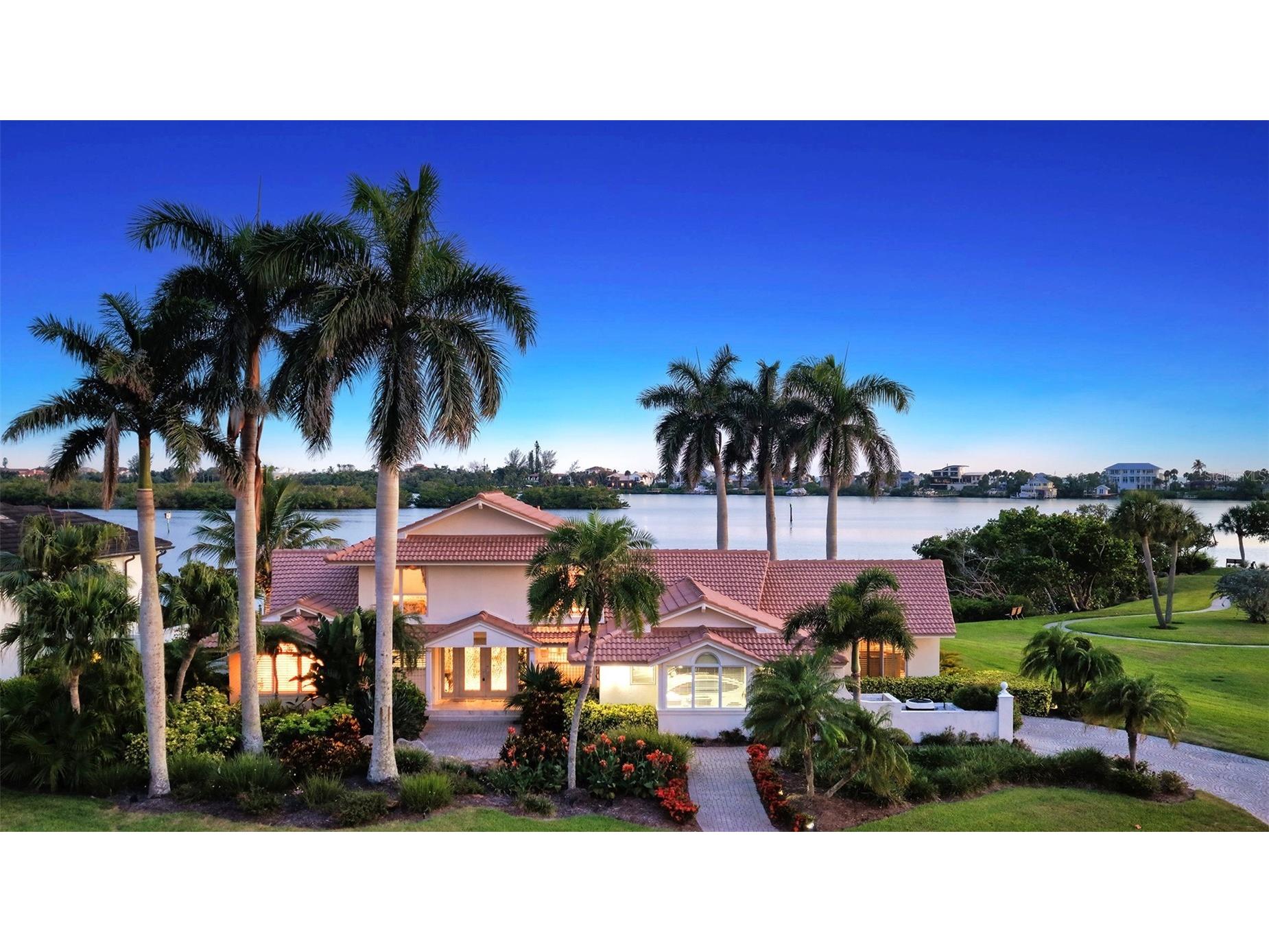 321 Lookout Point Drive Osprey FL 34229 A4697345 image1