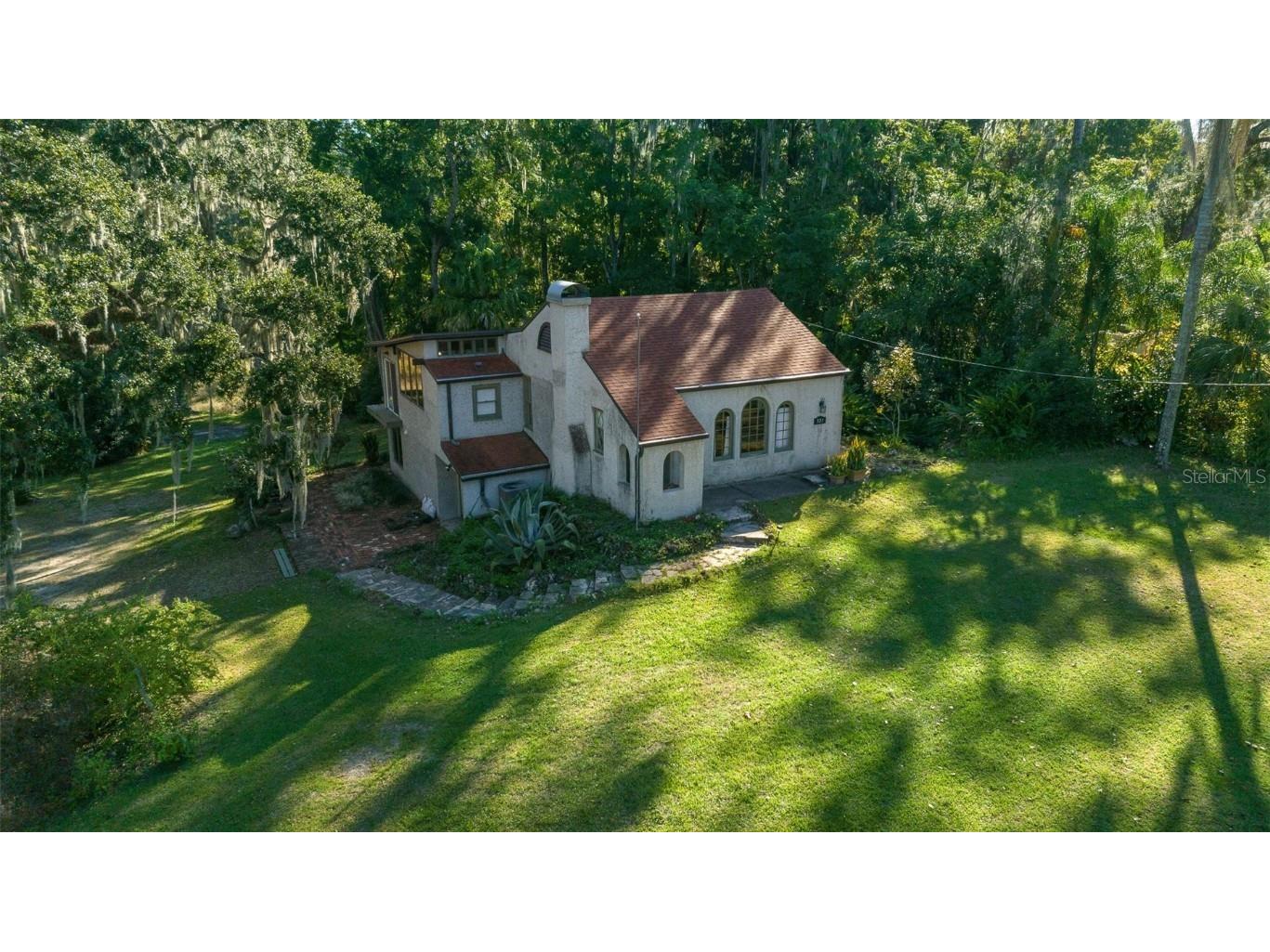 321 NE 12th Avenue Ocala FL 34470 OM690143 image1