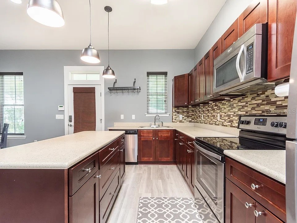 321 NW 7th Terrace Gainesville FL 32601 GC540405 image3
