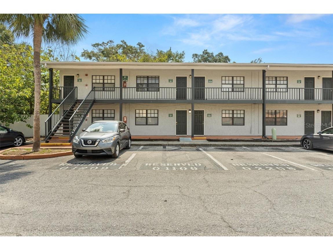 321 Oak Rose Lane #109 Tampa FL 33612 T3452026 image1