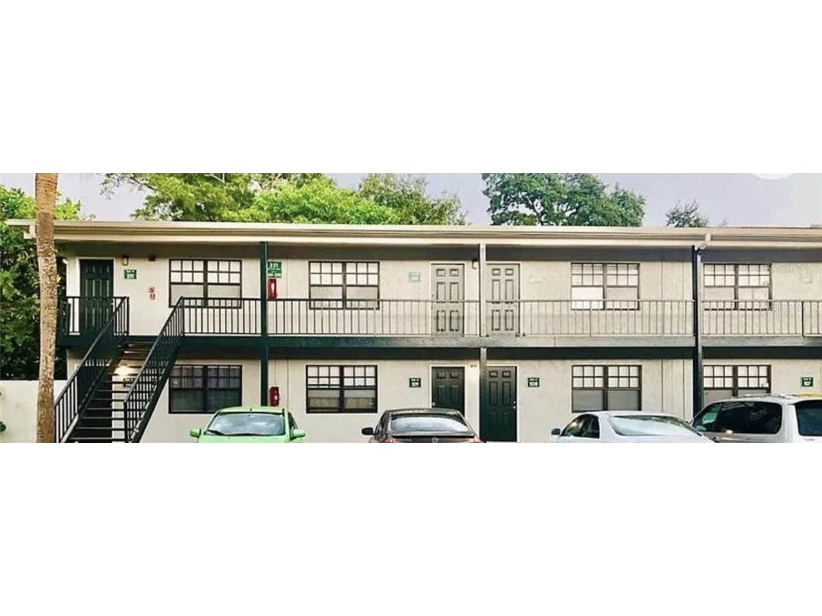 321 Oak Rose Lane #209 Tampa FL 33612 A4578239 image1