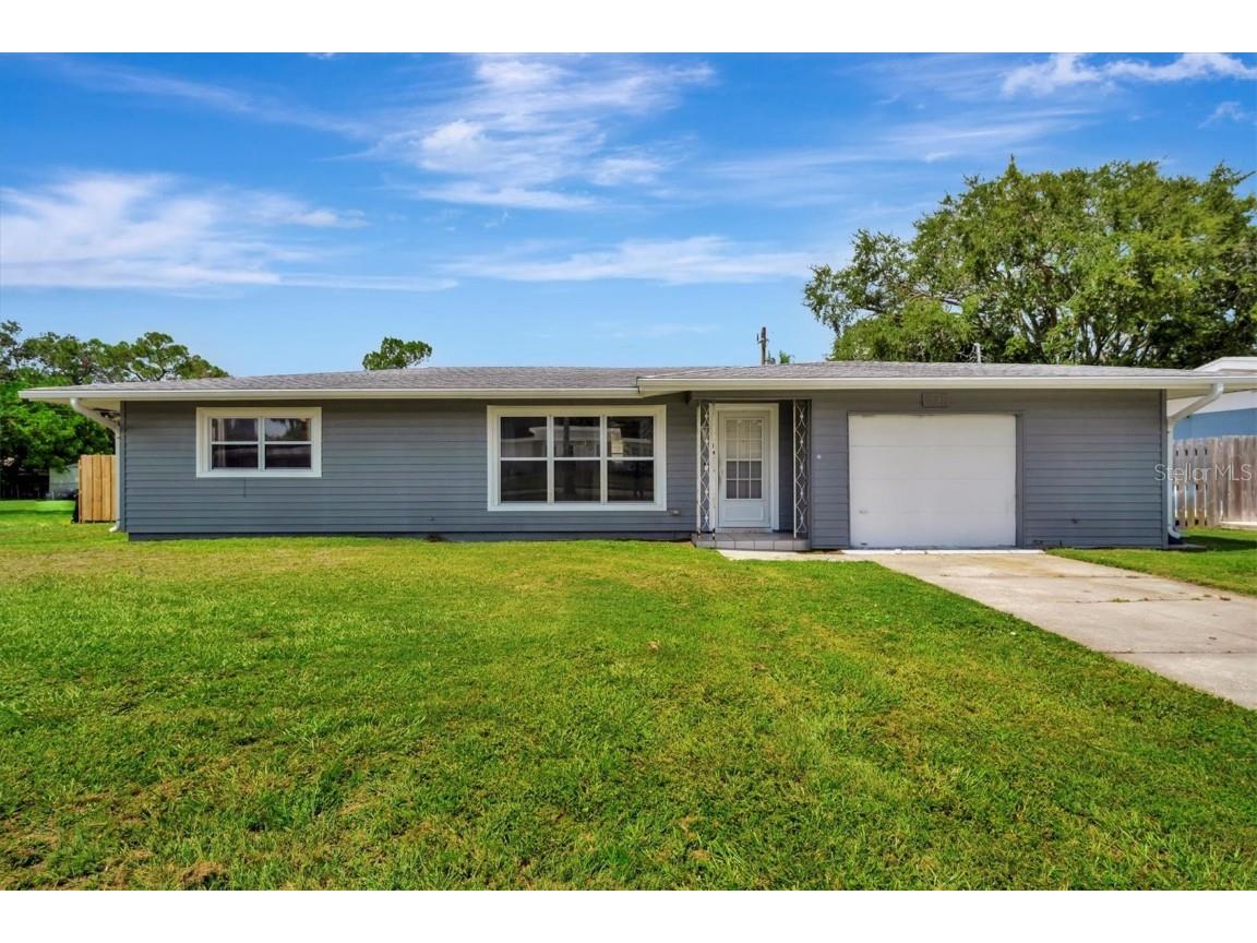 321 Pearl Avenue Sarasota FL 34243 A4623174 image1