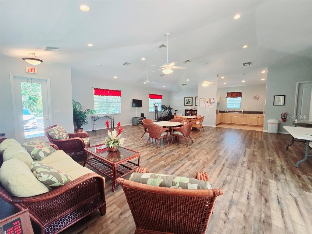 321 Reclinata Circle Venice FL 34292 A4644355 image32