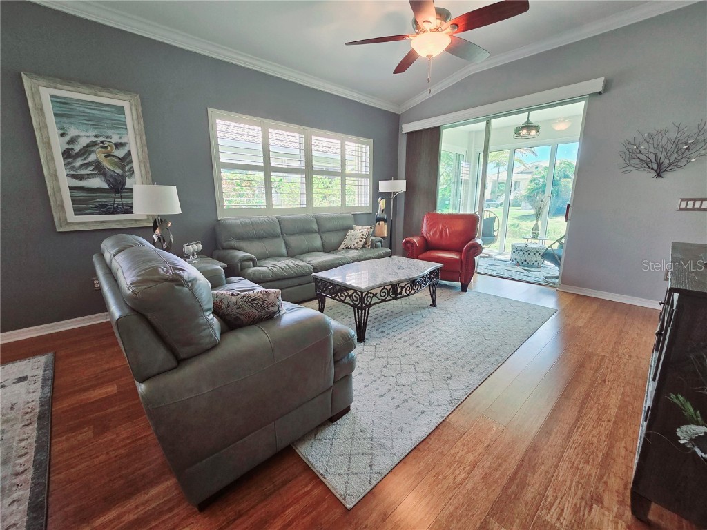 321 Reclinata Circle Venice FL 34292 A4644355 image8