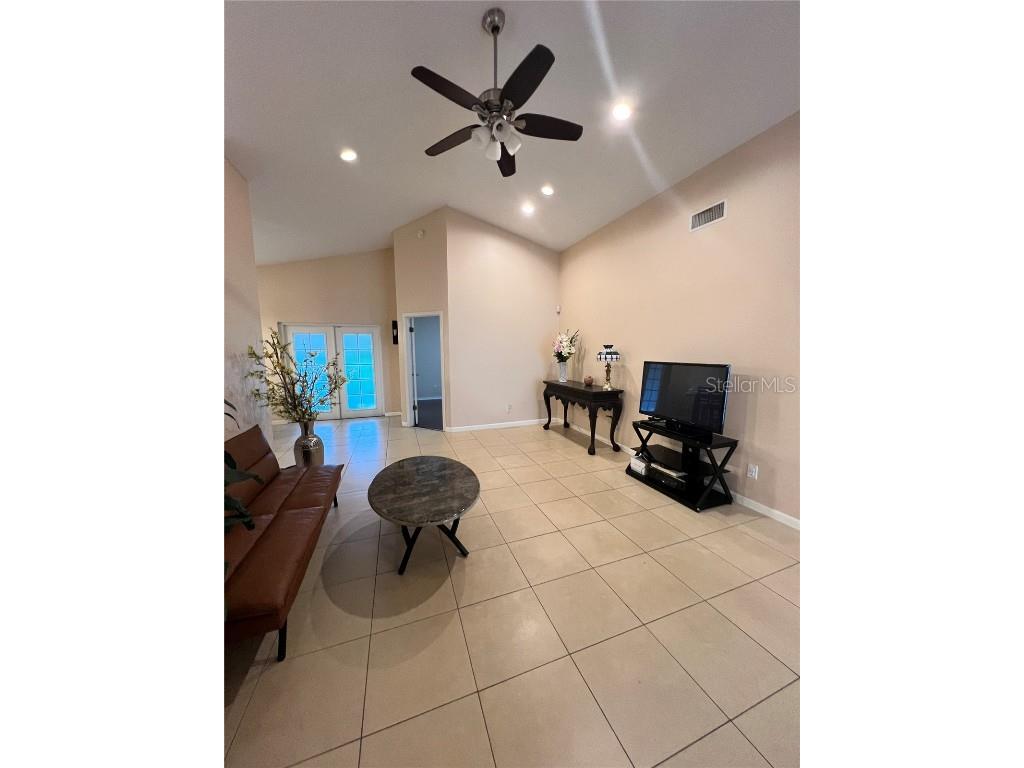 321 River Chase Drive Orlando FL 32807 O6361465 image4