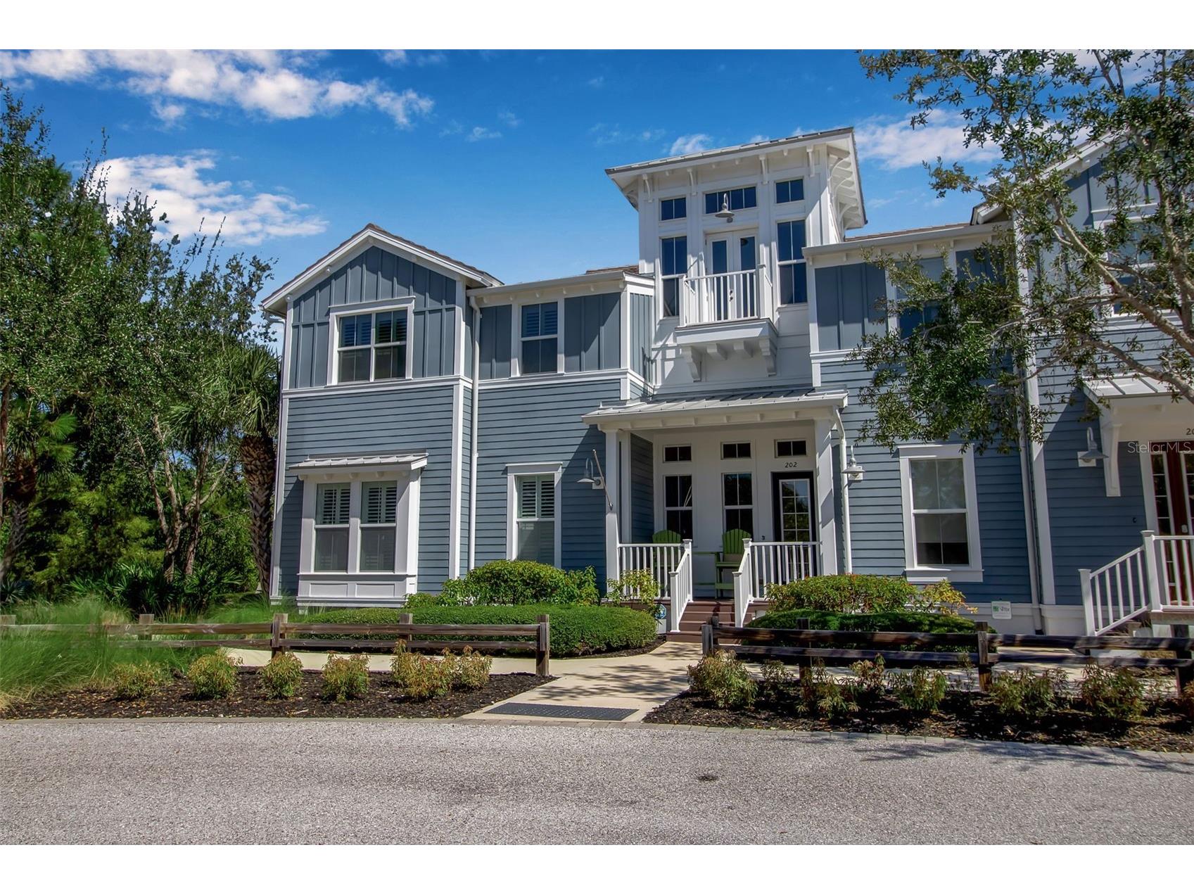 321 Sapphire Lake Drive #202 Bradenton FL 34209 A4667327 image2