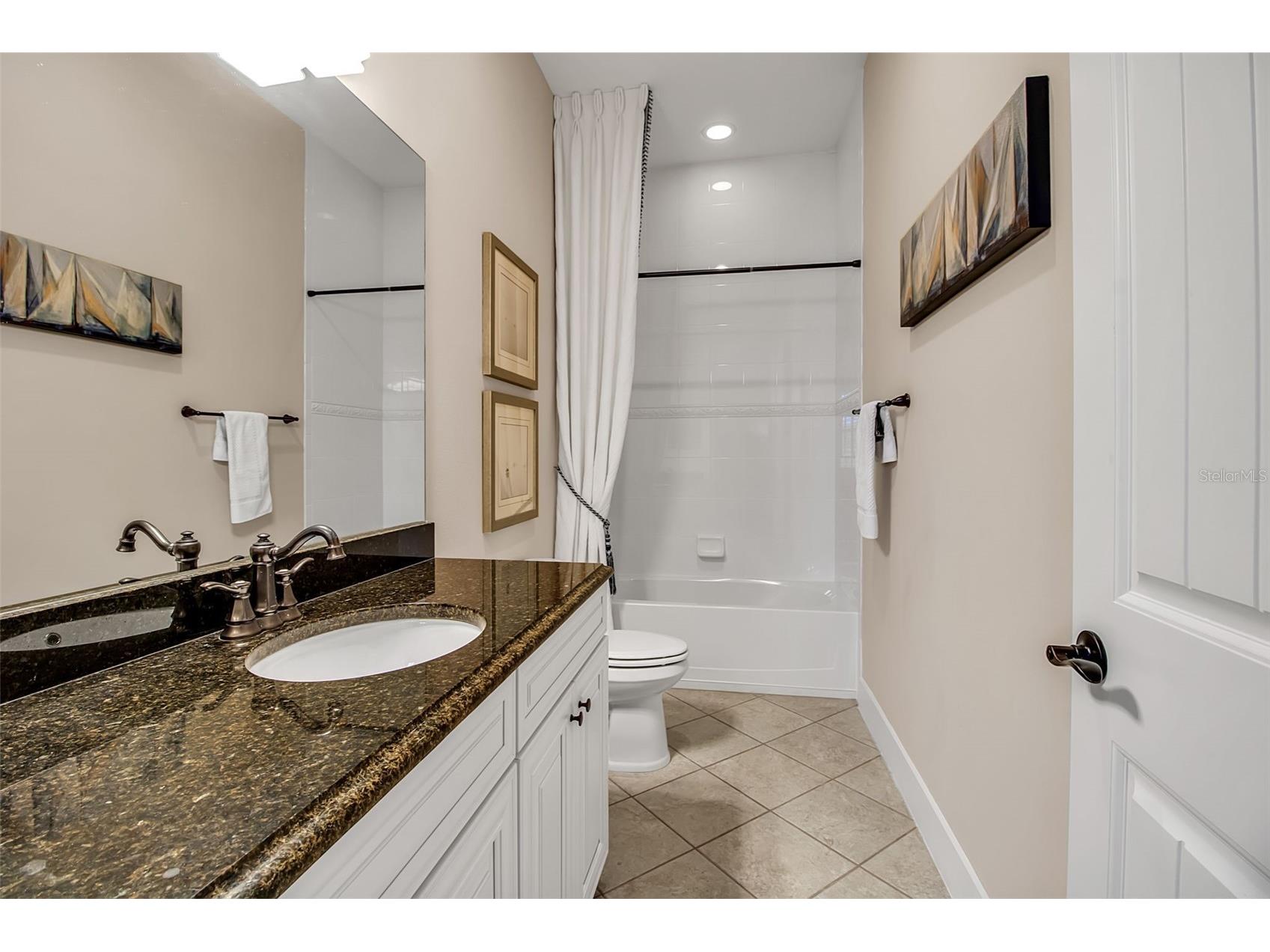 321 Sapphire Lake Drive #202 Bradenton FL 34209 A4667327 image63