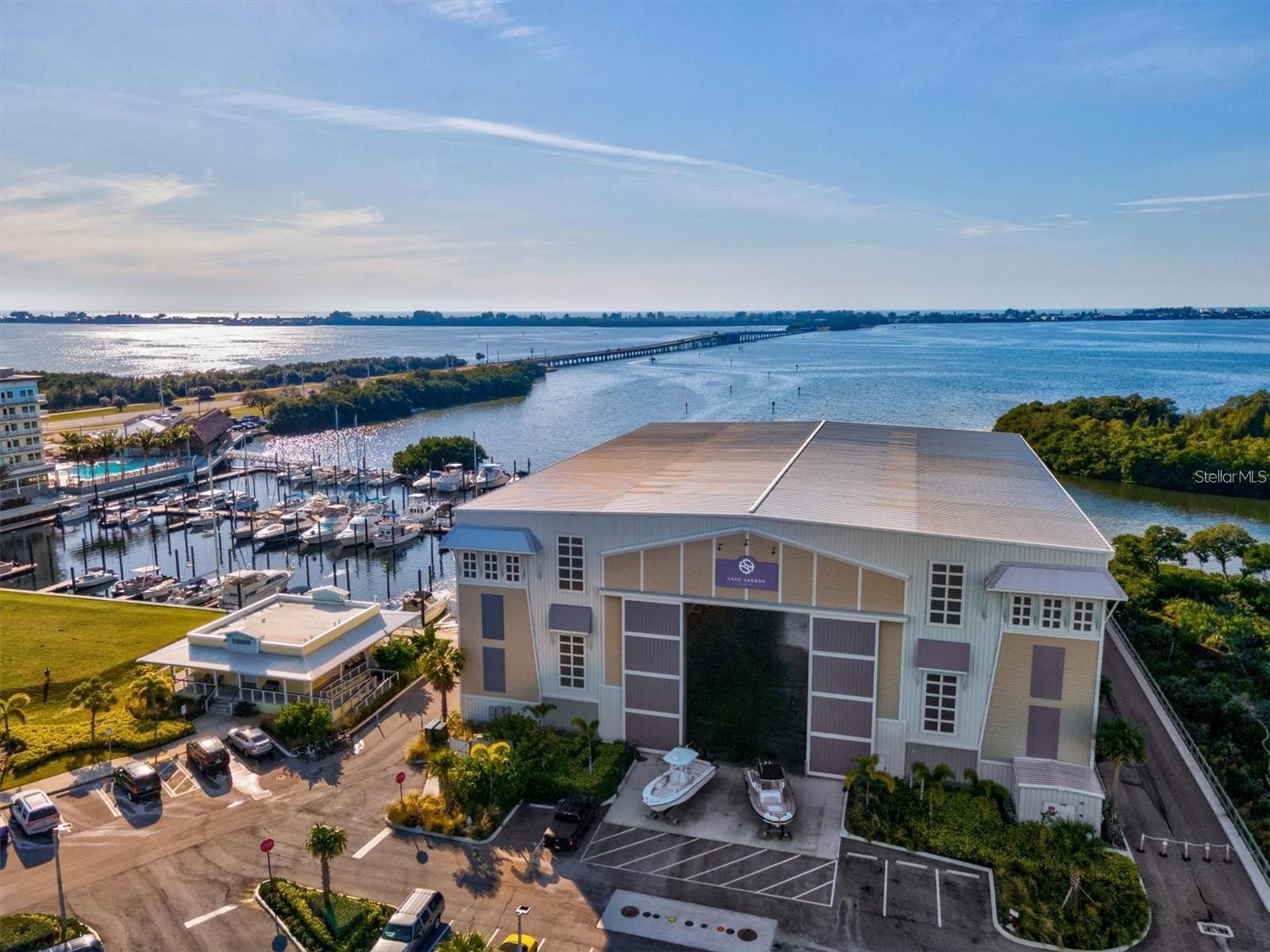 321 Sapphire Lake Drive #202 Bradenton FL 34209 A4667327 image96