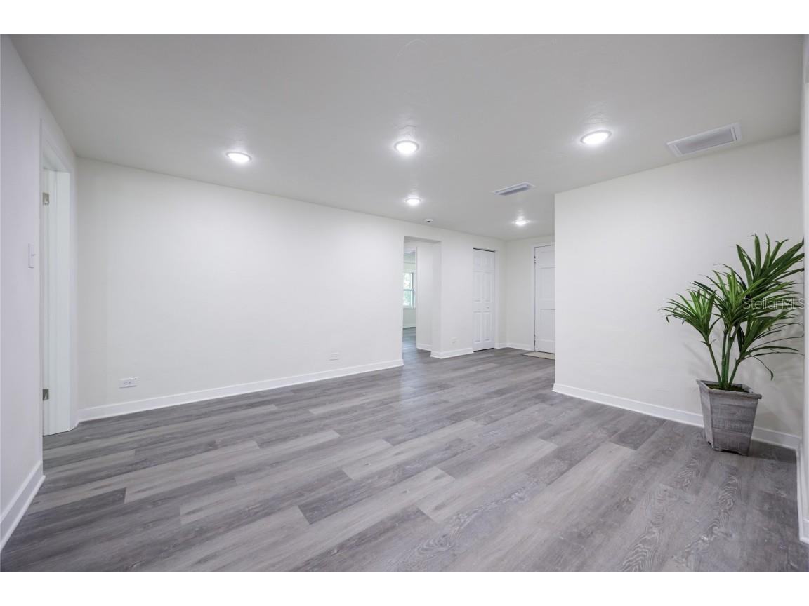 321 SE 3rd Street Chiefland FL 32626 TB8417963 image5