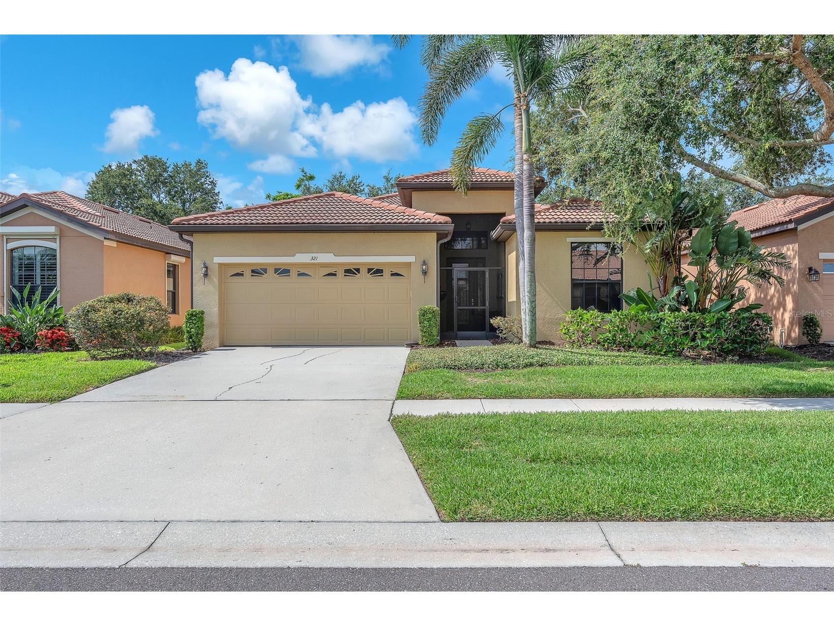 321 Silver Falls Drive Apollo Beach FL 33572 TB8405499 image1