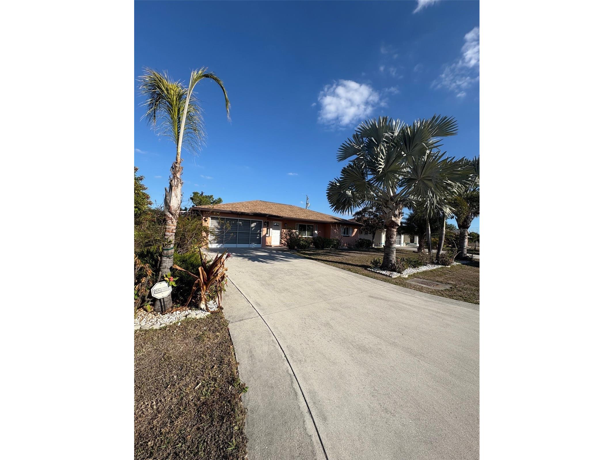 321 Venetia Avenue North Port FL 34287 C7522207 image2