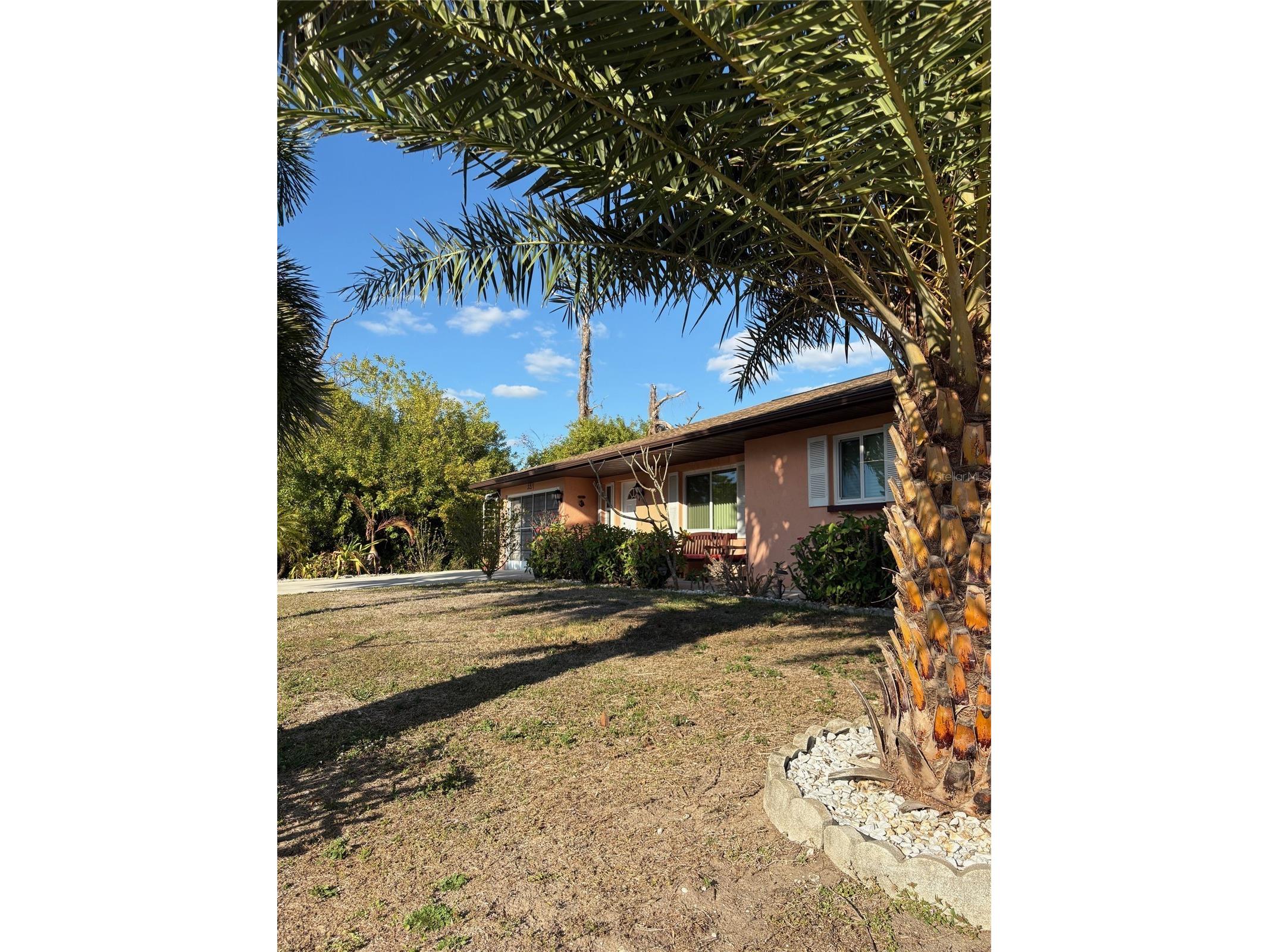 321 Venetia Avenue North Port FL 34287 C7522207 image9