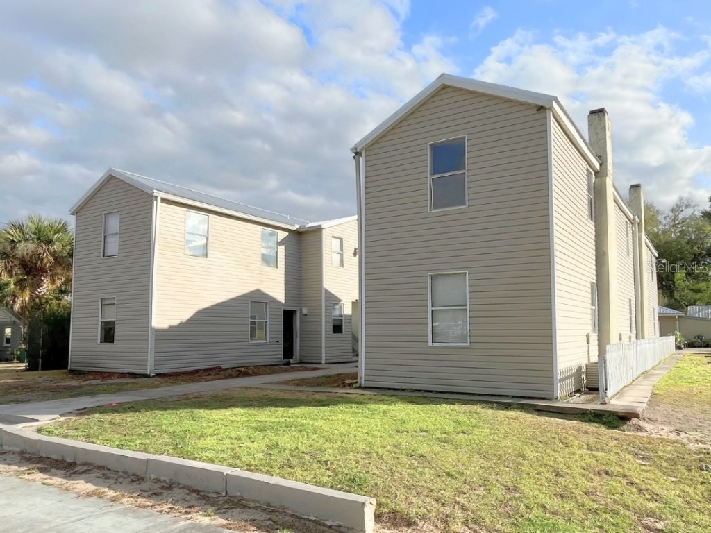 321 W Ianthe Street #4 Tavares FL 32778 G5079023 image1