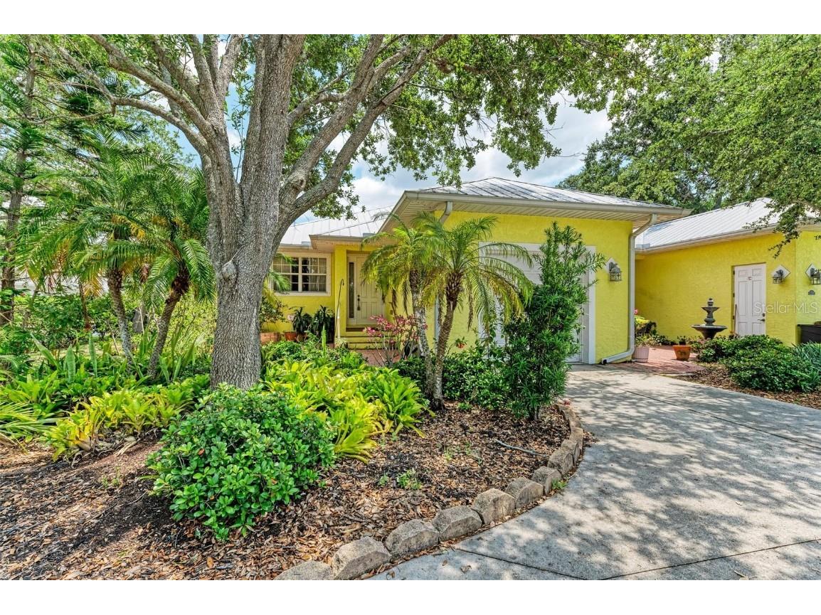 321 W Virginia Avenue #201 Punta Gorda FL 33950 C7492283 image1