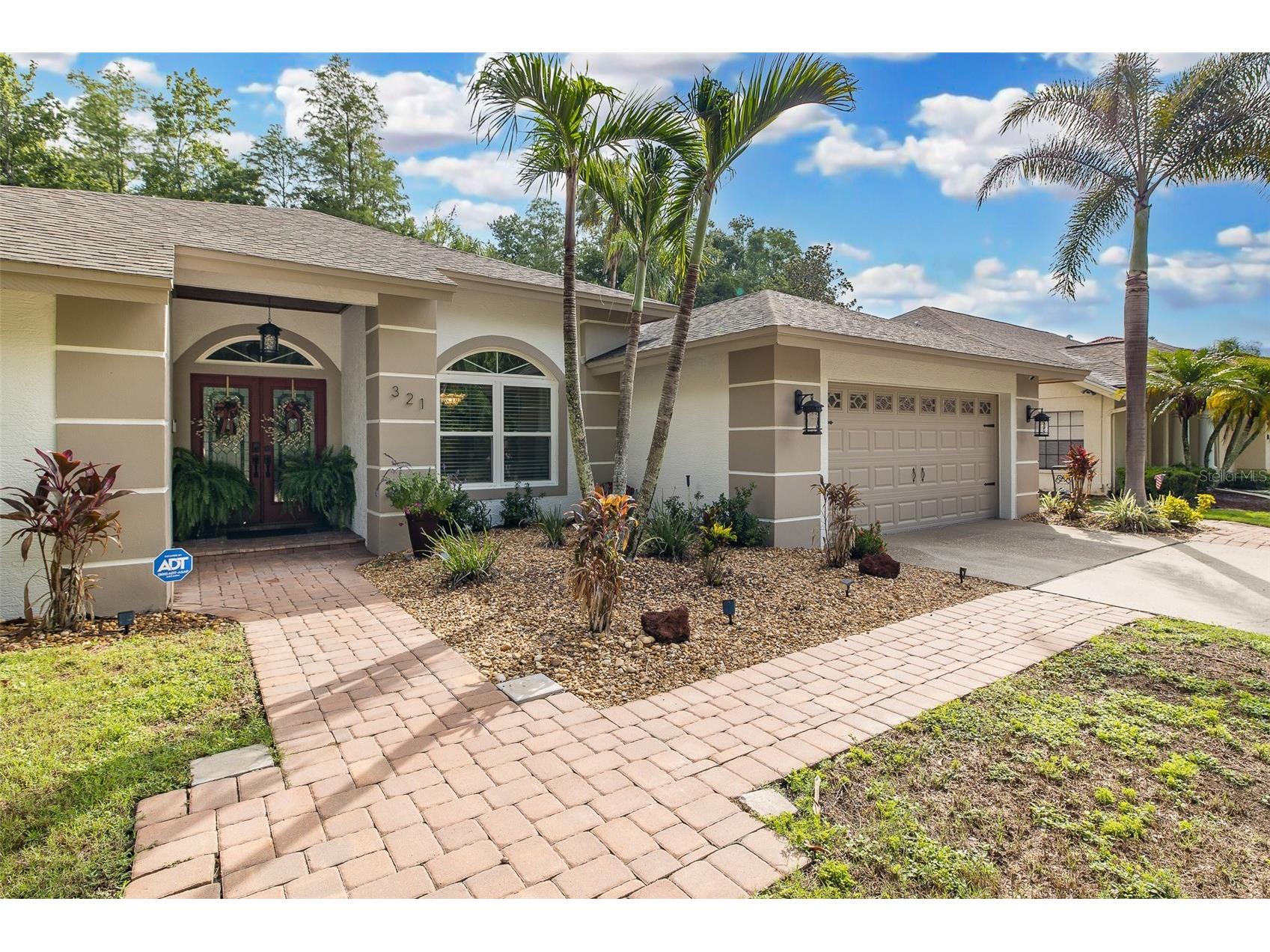 321 Waterford Circle E Tarpon Springs FL 34688 W7886163 image4