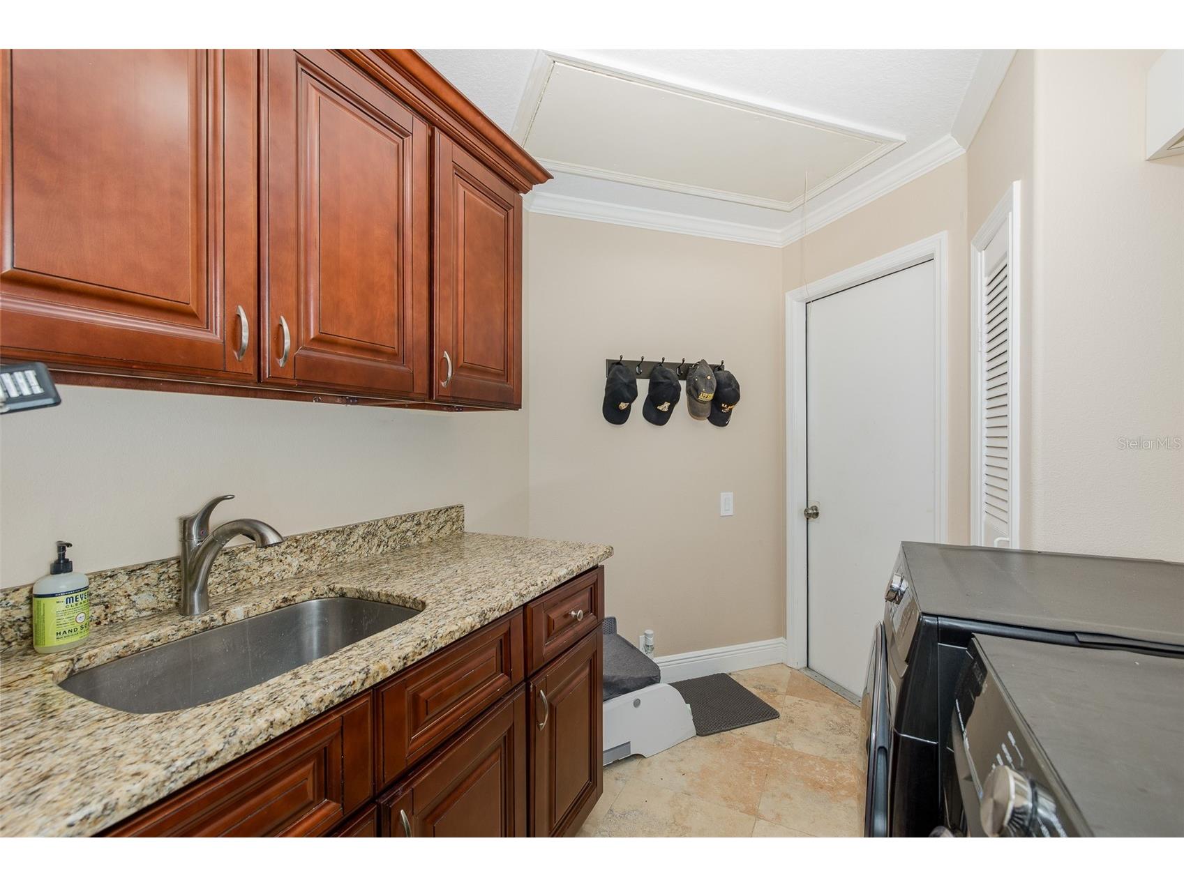 321 Waterford Circle E Tarpon Springs FL 34688 W7886163 image41