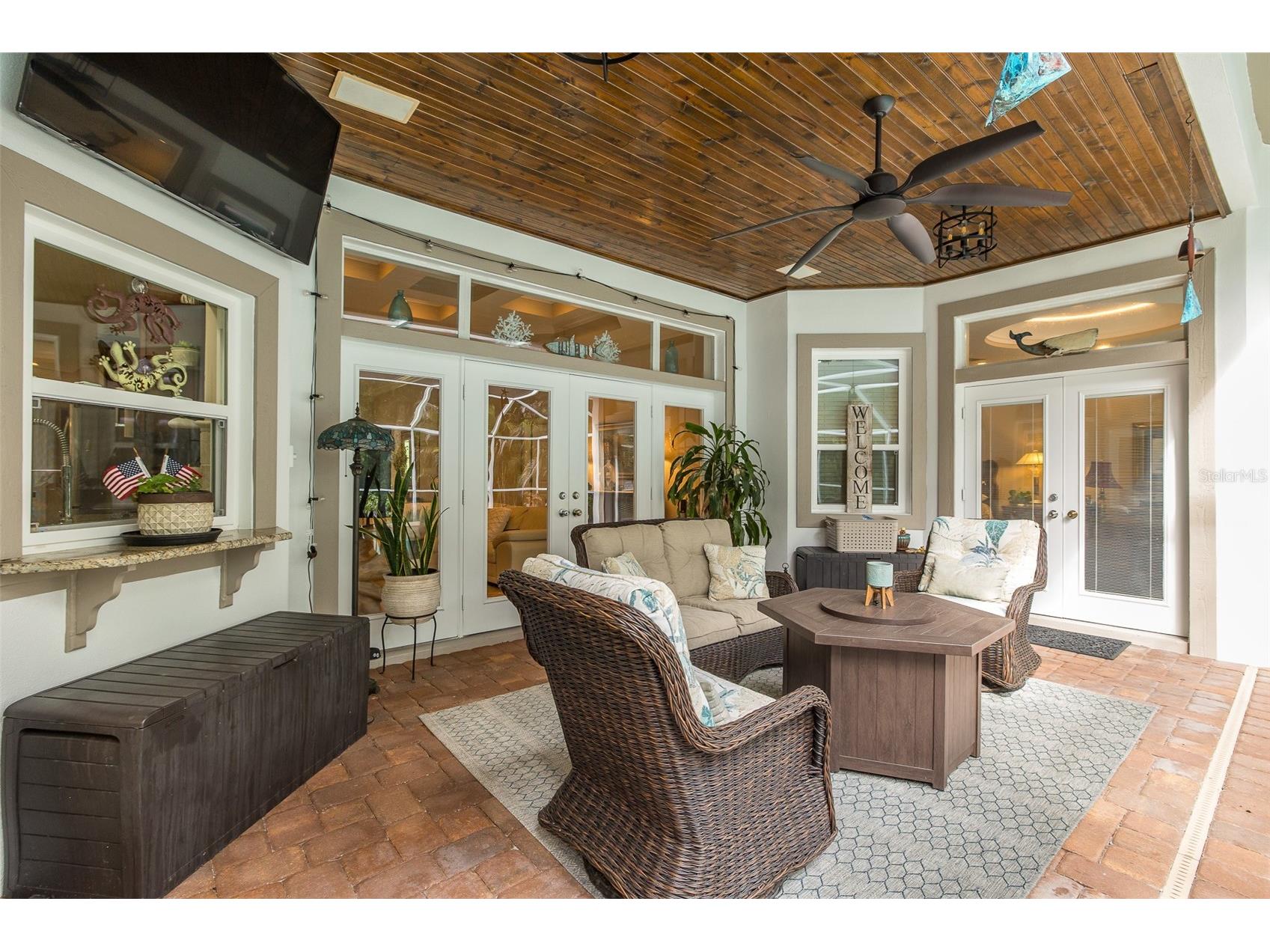 321 Waterford Circle E Tarpon Springs FL 34688 W7886163 image42