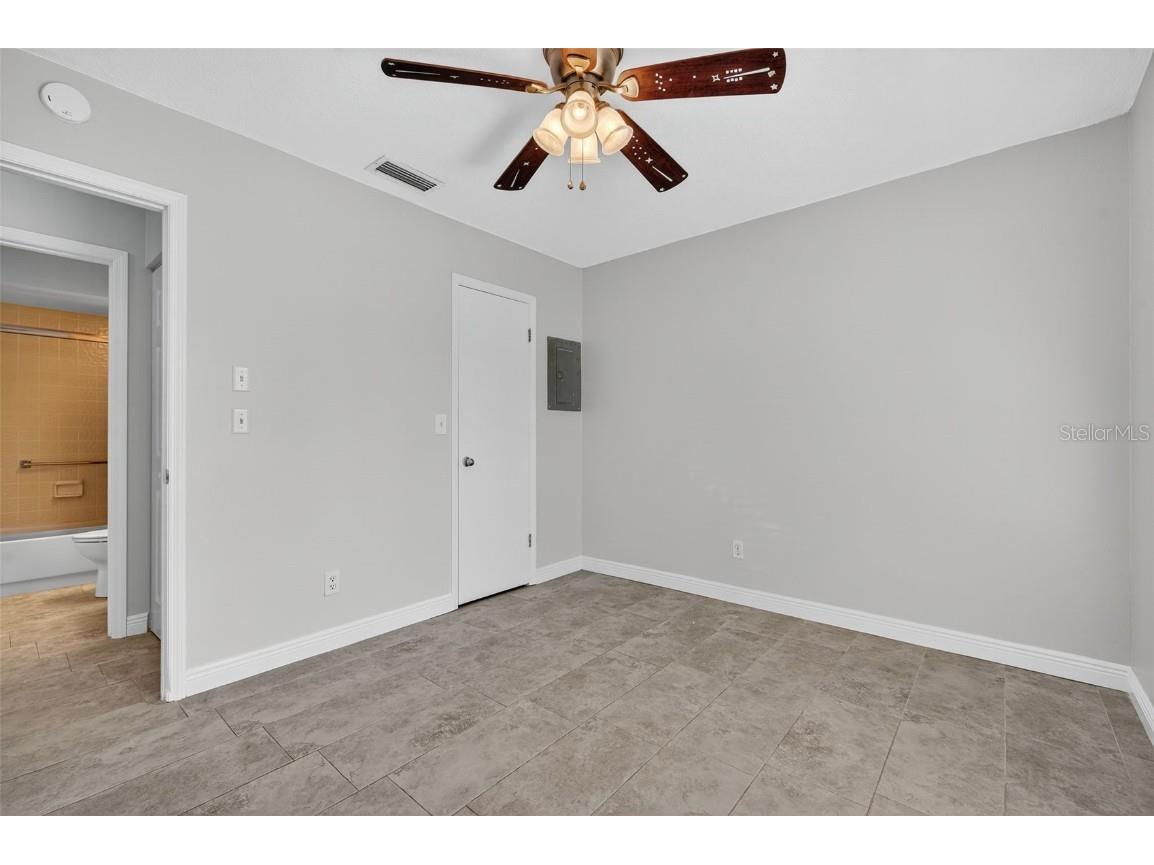 321 Windrush Loop Tarpon Springs FL 34689 TB8439864 image29