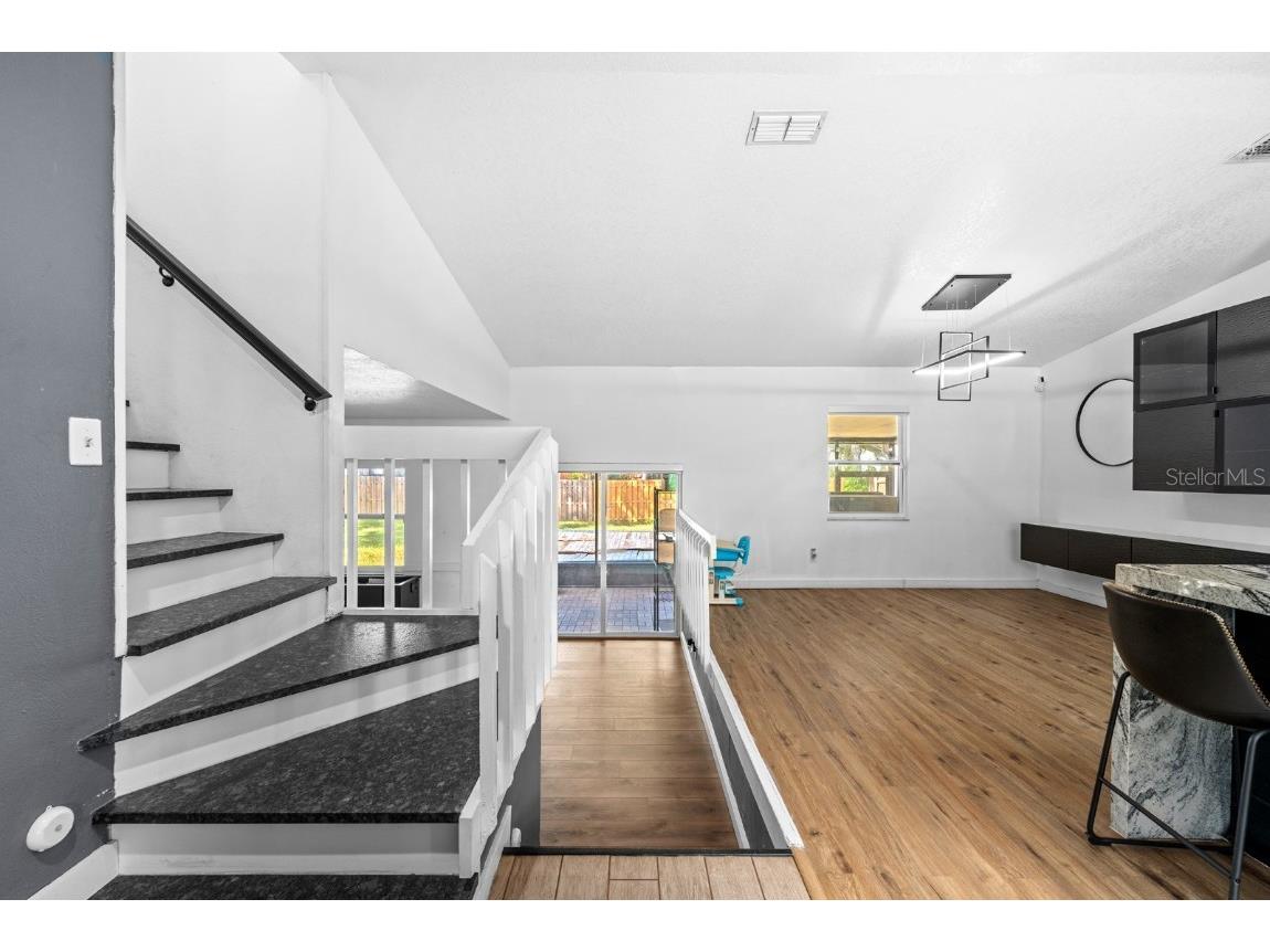 3210 Acapulco Drive Riverview FL 33578 TB8433454 image5