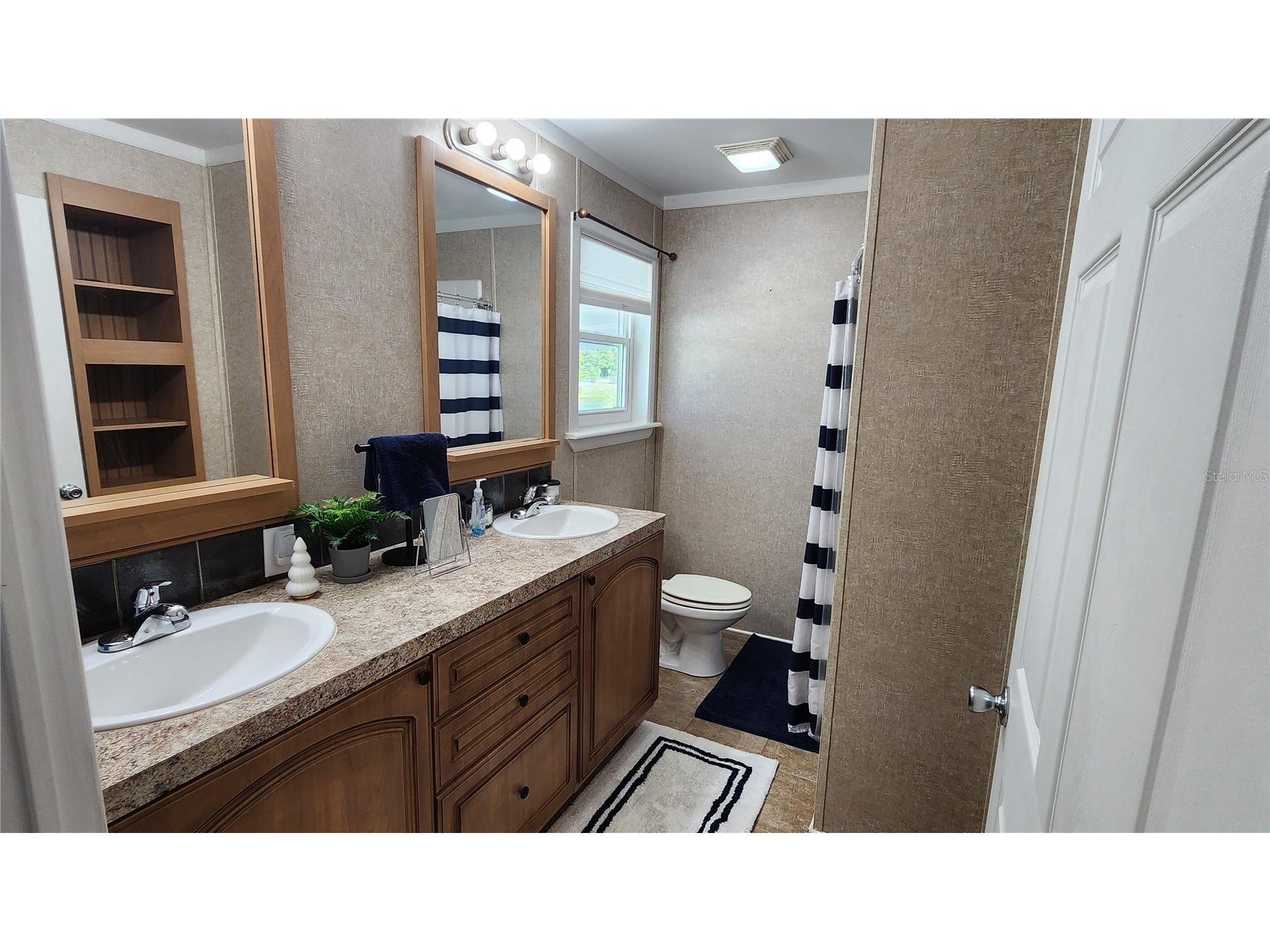 3210 Ash Terrace Sarasota FL 34237 A4669714 image17