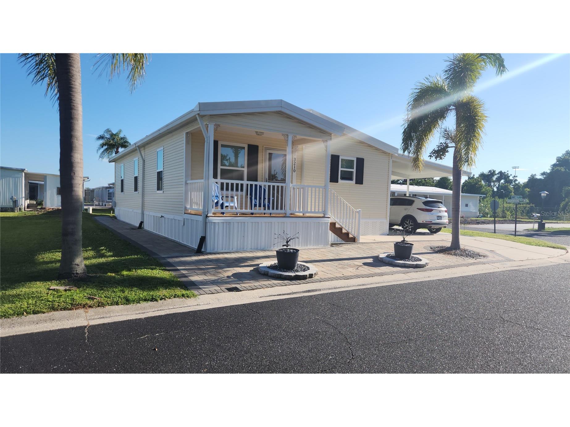 3210 Ash Terrace Sarasota FL 34237 A4669714 image3