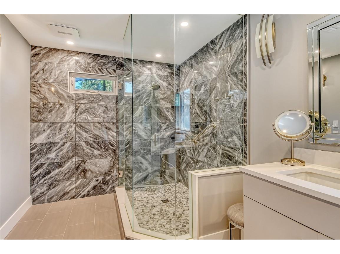 3210 Bayou Sound Longboat Key FL 34228 - GULF OF MEXICO A4658086 image15