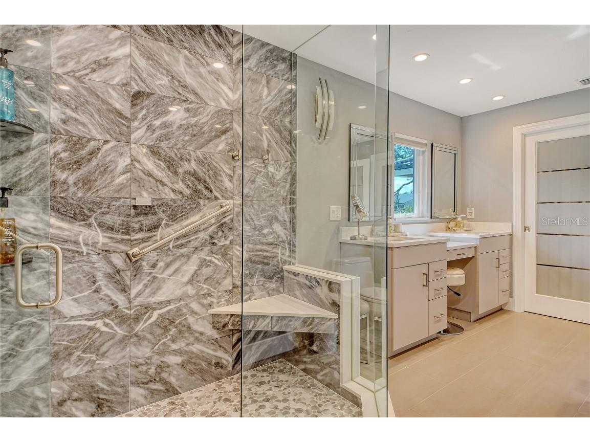 3210 Bayou Sound Longboat Key FL 34228 - GULF OF MEXICO A4658086 image16