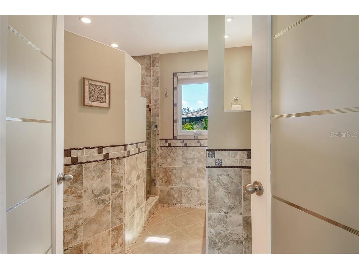 3210 Bayou Sound Longboat Key FL 34228 - GULF OF MEXICO A4658086 image20