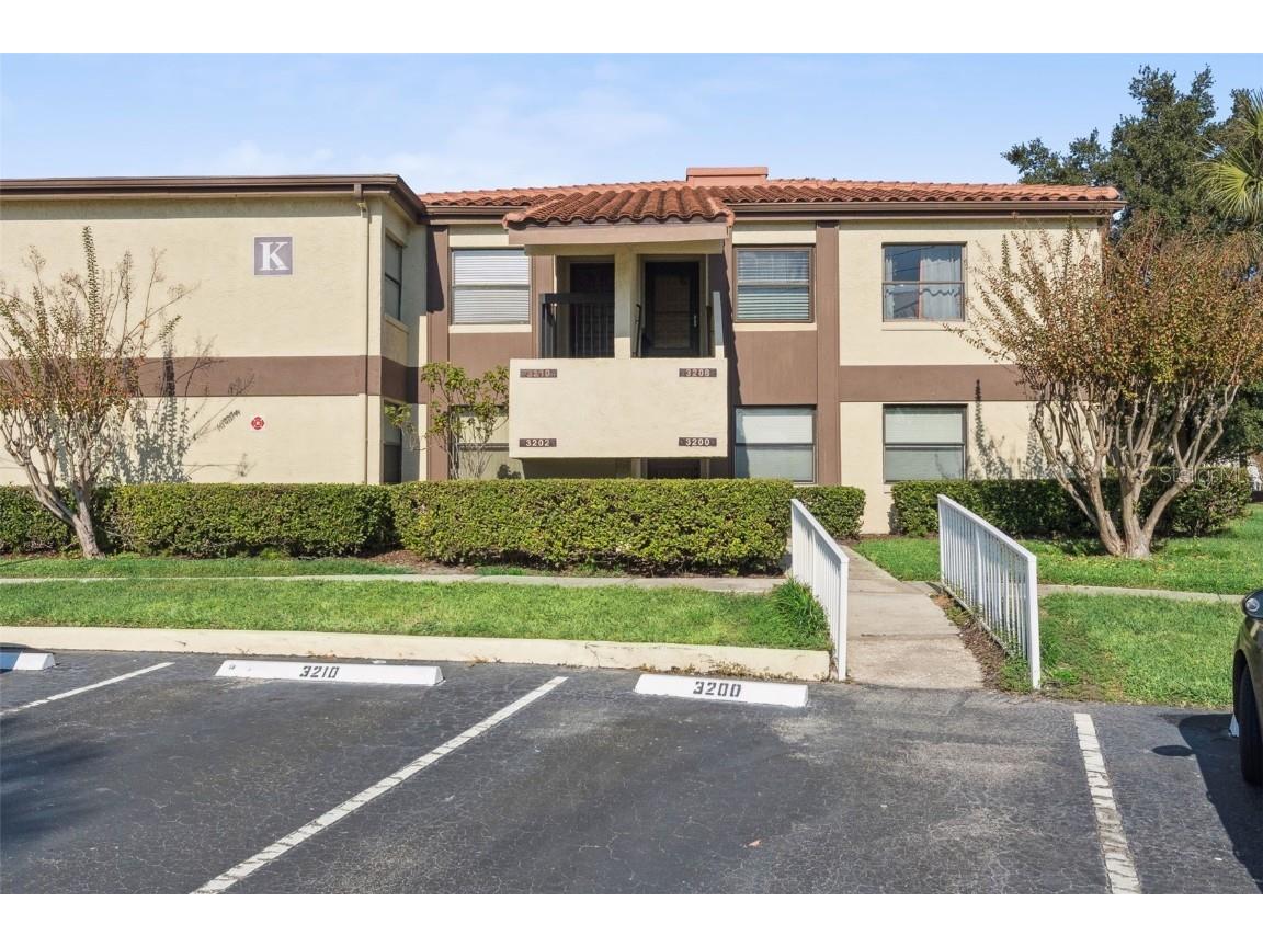 3210 Candle Ridge Drive #203 Orlando FL 32822 O6363425 image1