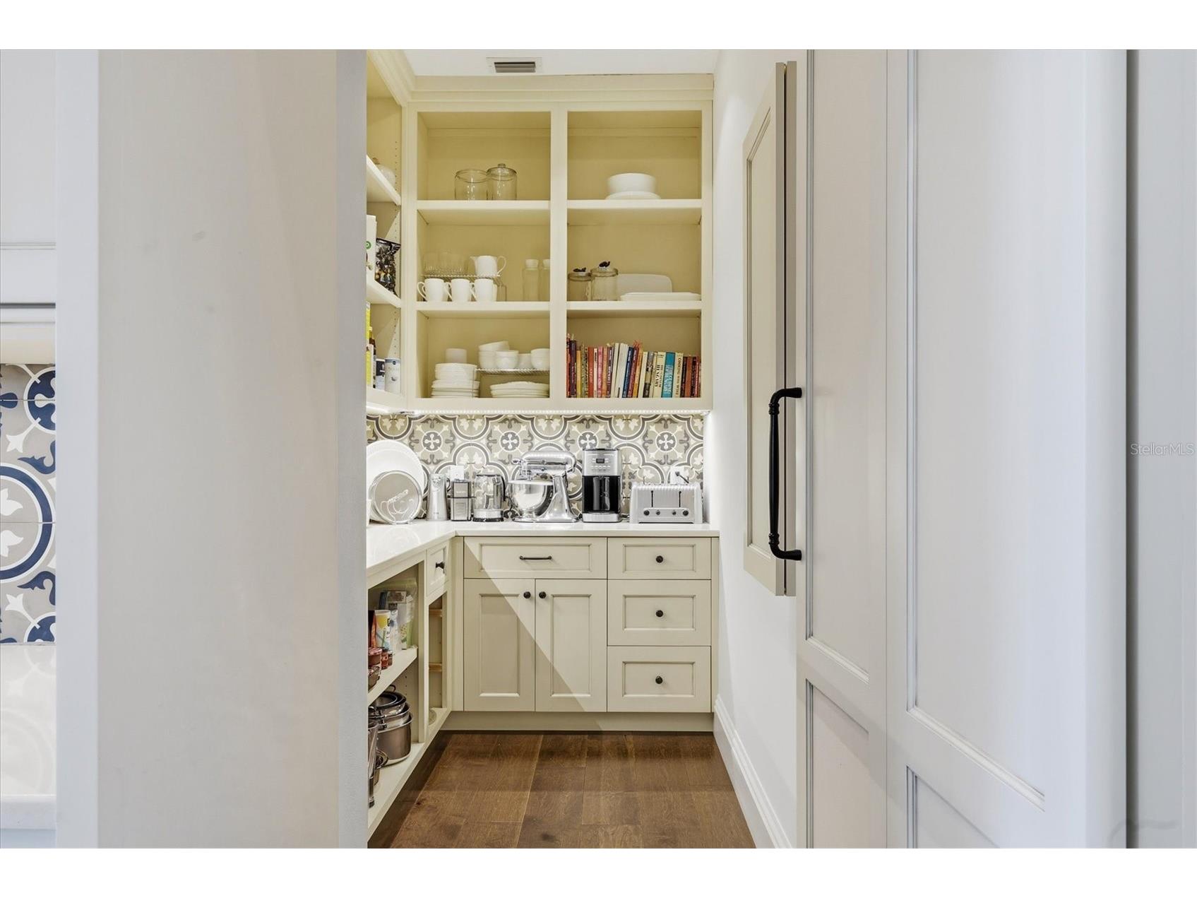 3210 Casey Key Road Nokomis FL 34275 - GULF AND BLACKBURN BAY A4679136 image32