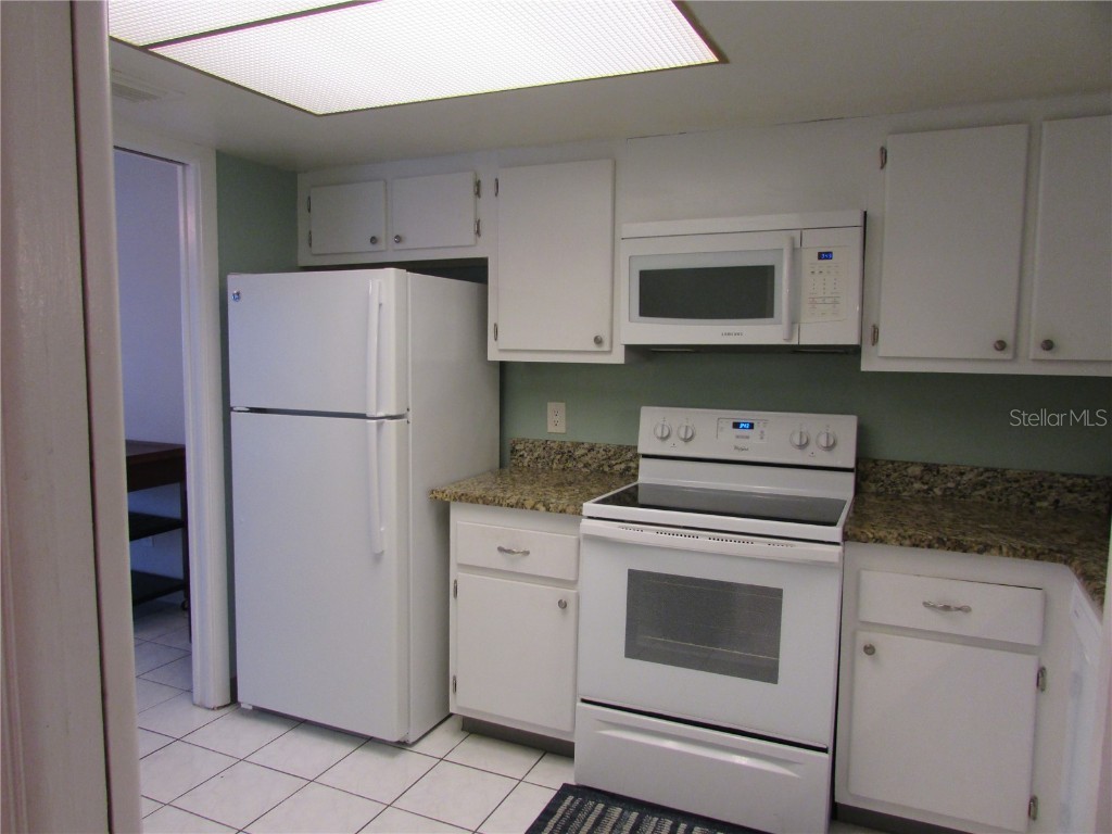 3210 Gulf Boulevard #301 Belleair Beach FL 33786 - GULF OF MEXICO TB8401064 image5