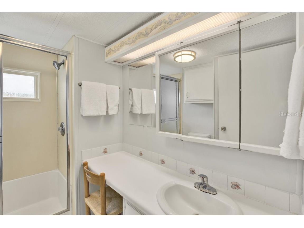 3210 Hampshire Drive Holiday FL 34690 TB8387062 image15