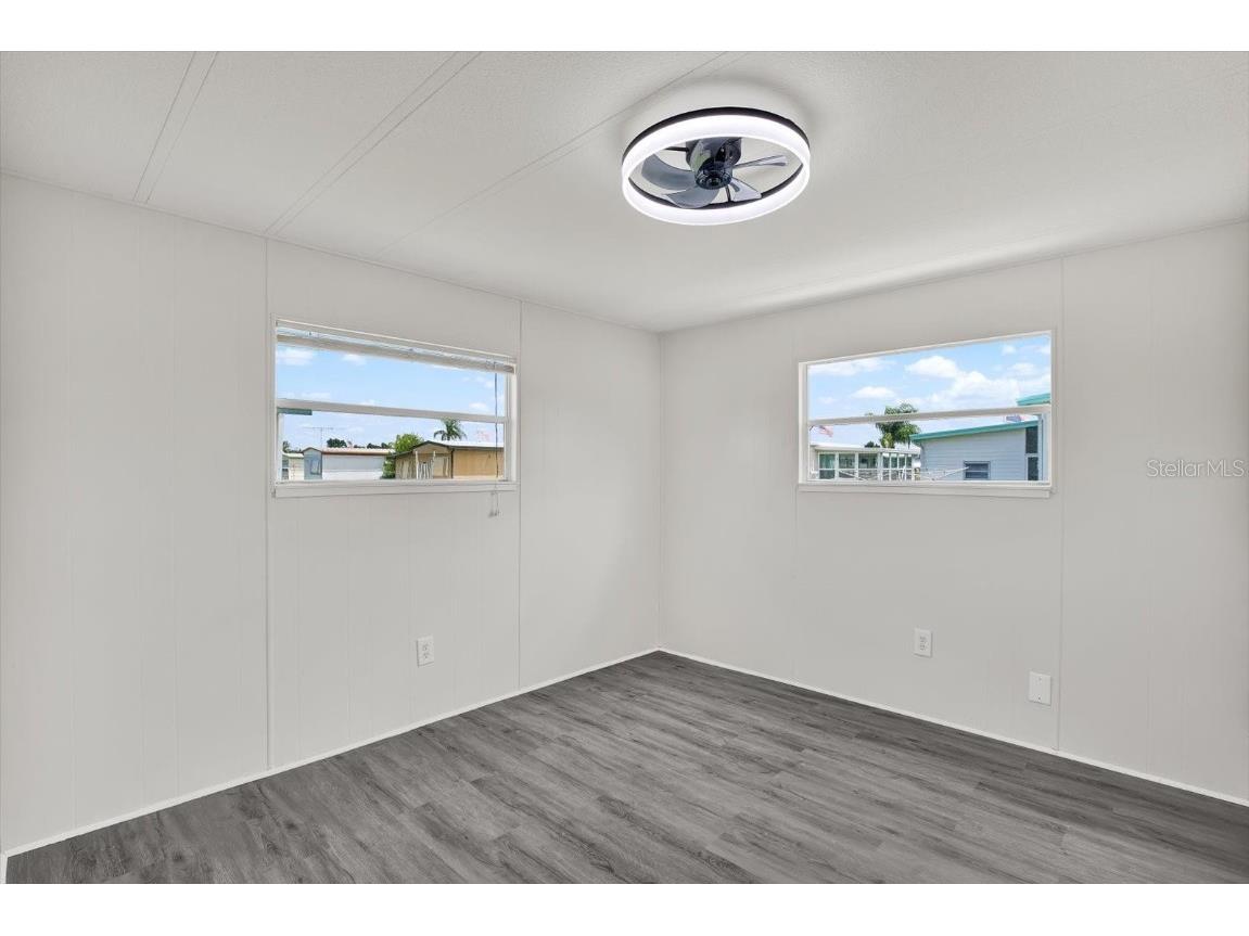 3210 Hampshire Drive Holiday FL 34690 TB8387062 image16